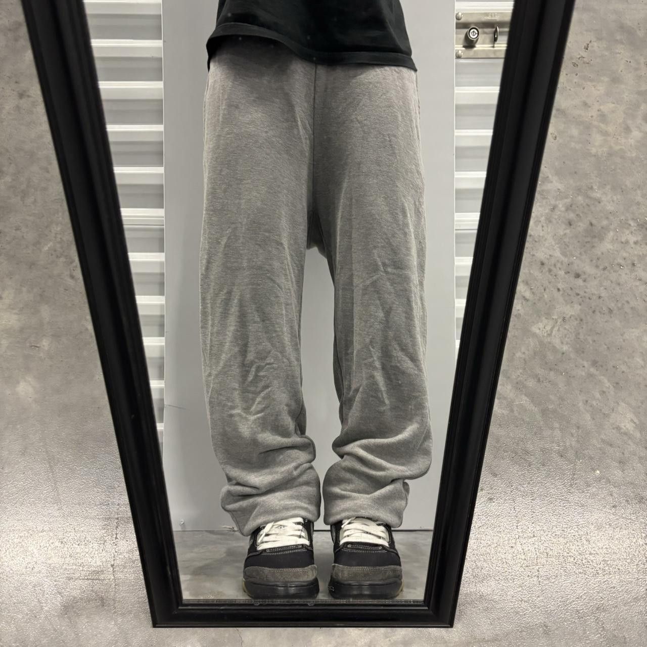 Japanese Brand × Vintage Crazy Vintage Y2K/2000s Light Grey Essential Sweatpants! Size US 30 / EU 46 - 1 Thumbnail