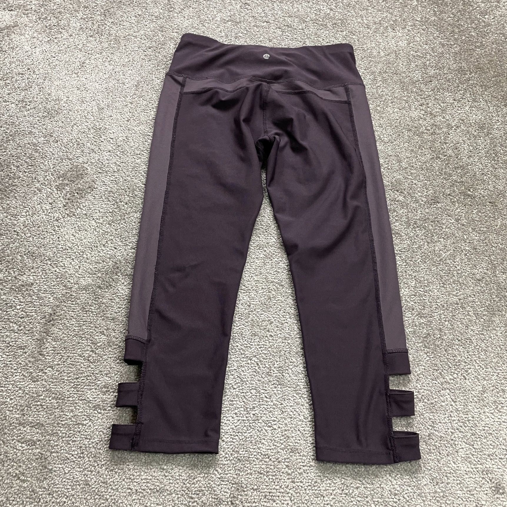 Vintage Apana Leggings Womens Medium 28x22 Purple Compression Active Running Gym Cropped Size 32" / US 10 / IT 46 - 2 Thumbnail