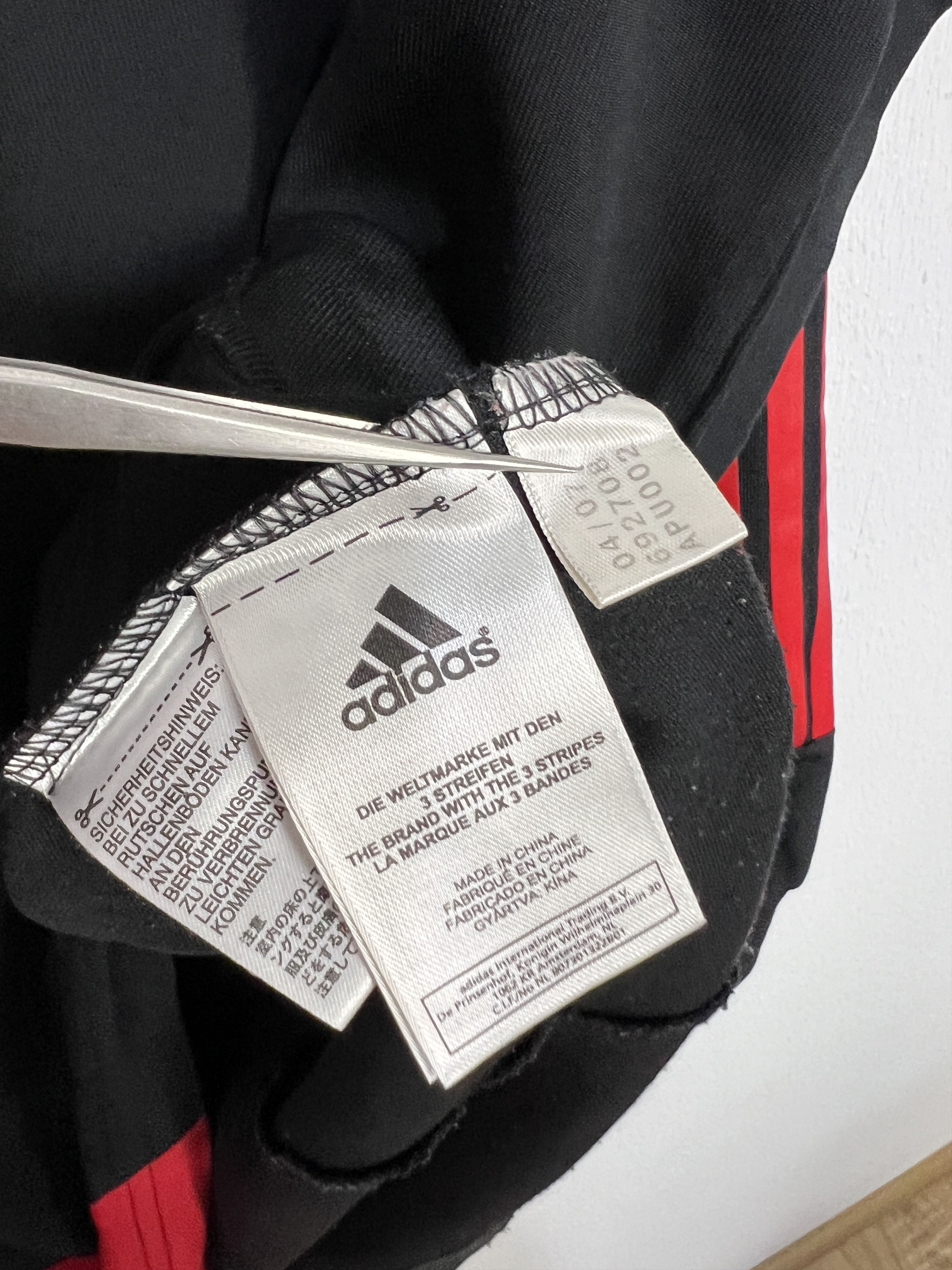 Adidas Vintage Adidas Milan Football Train Sweatshirt Soccer Size US L / EU 52-54 / 3 - 10 Thumbnail