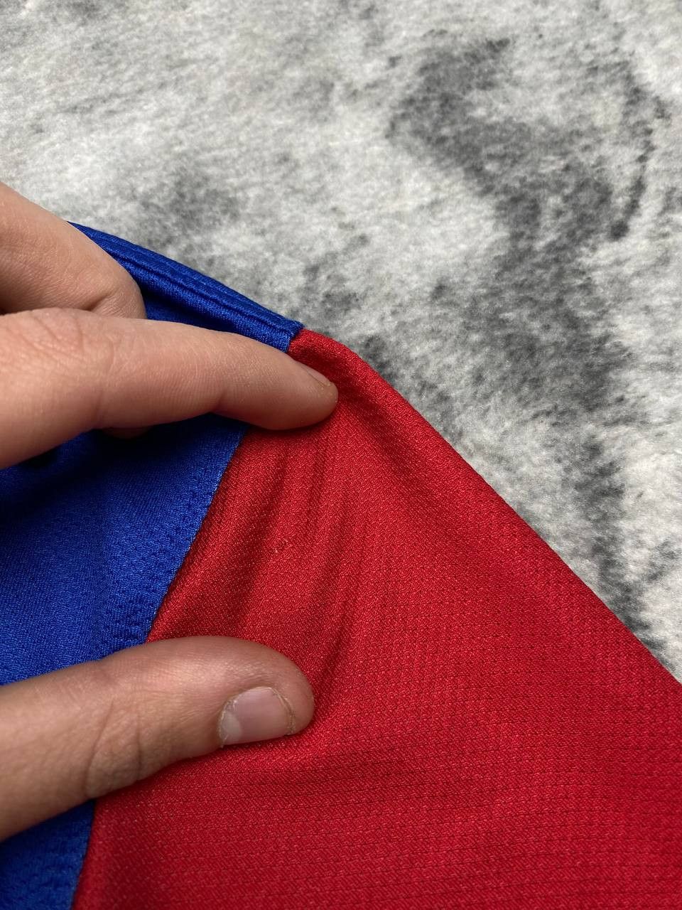 Nike Nike FC Basel 2011 2012 Home Football Shirt Soccer Jersey Size US L / EU 52-54 / 3 - 18 Thumbnail