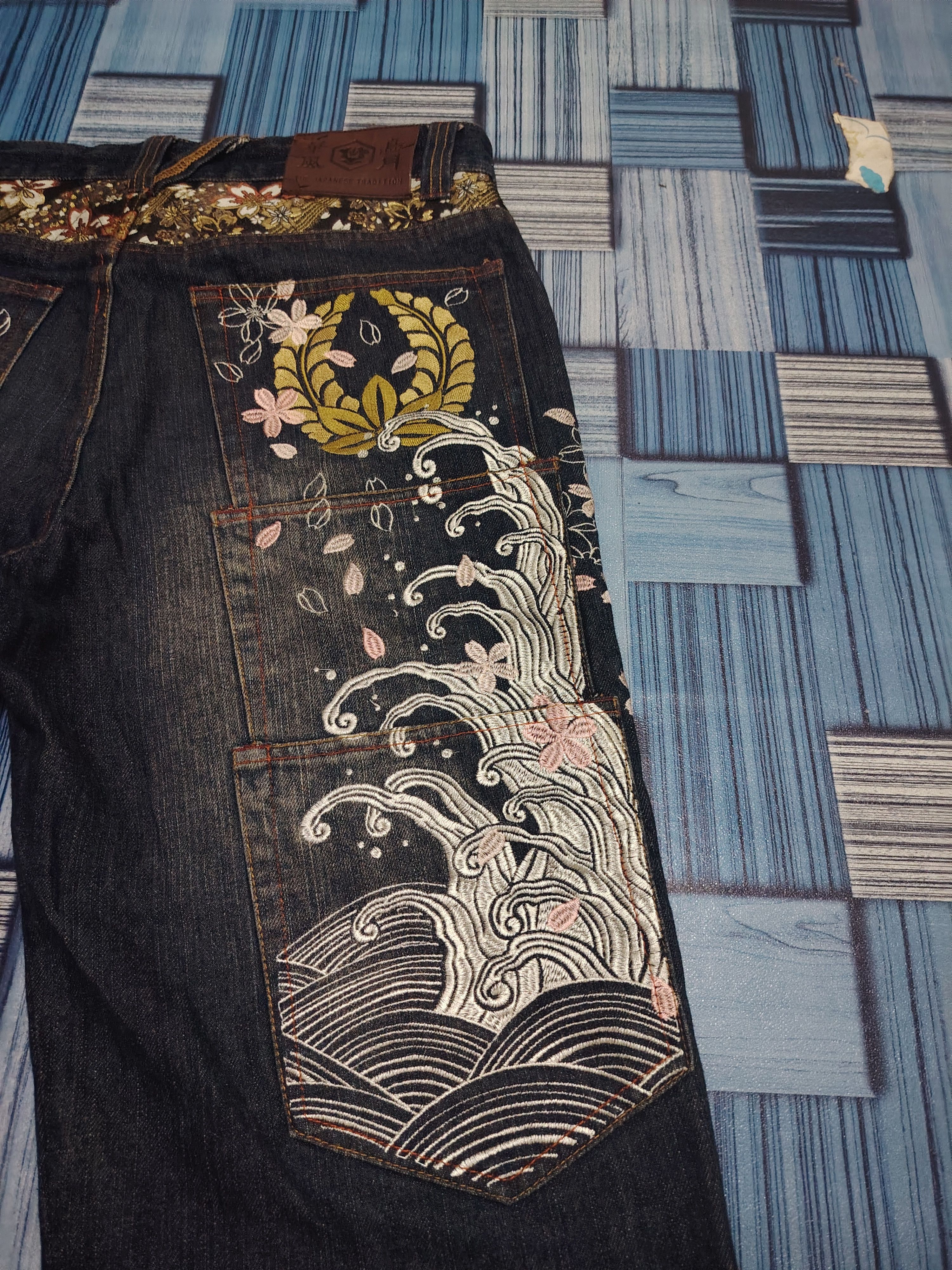 Karakuri Tamashii The Japanese Tradition Karakuri Style Embroidered Jeans Size US 32 / EU 48 - 15 Thumbnail
