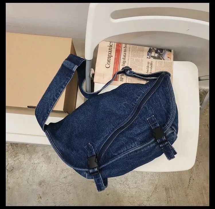 Japanese Brand Fashion denim messenger bag shoulder bag military y2k Size ONE SIZE - 4 Thumbnail