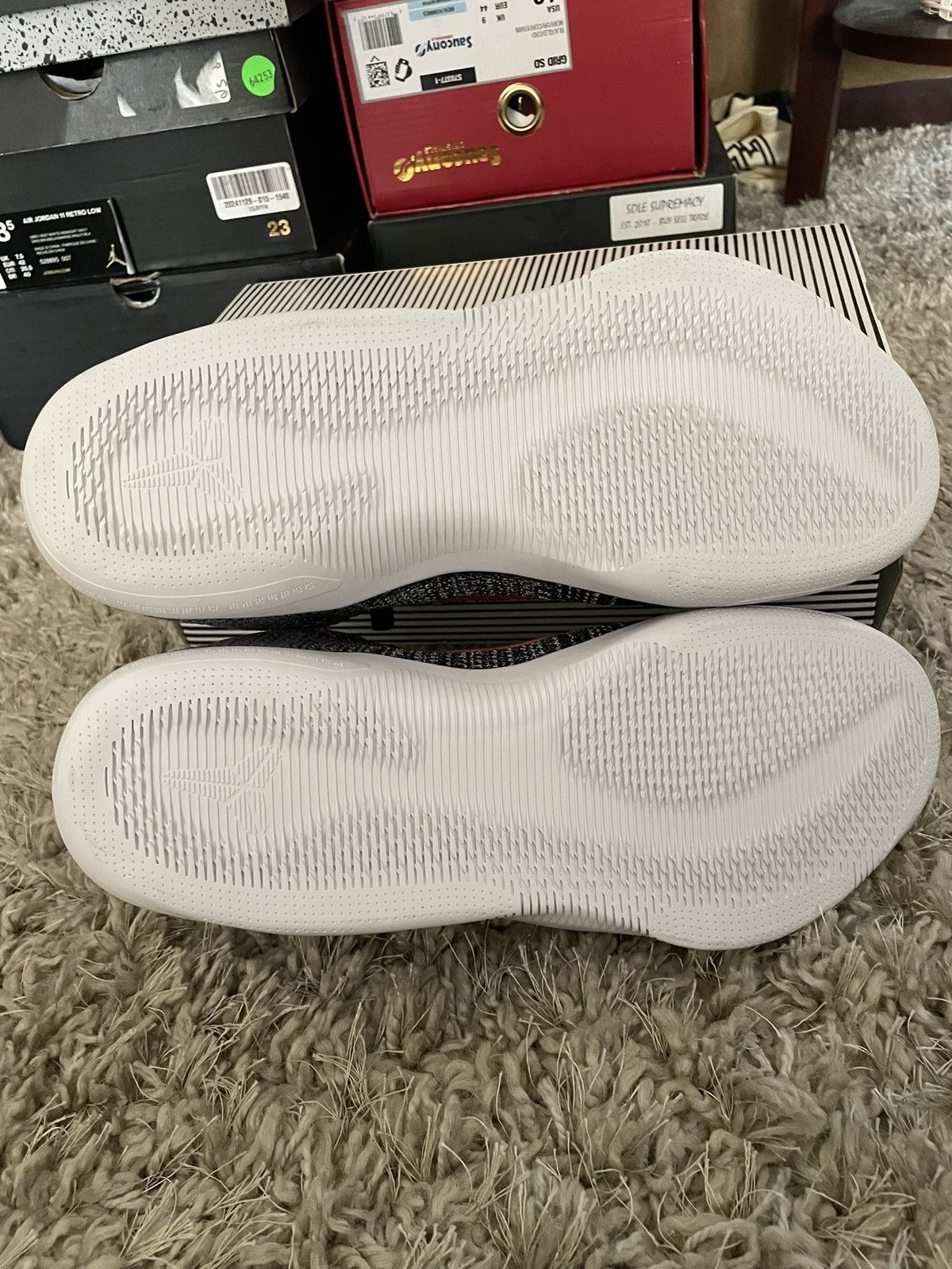 Nike Kobe 11 Elite Low Tinker Muse Size US 9.5 / EU 42-43 - 7 Thumbnail