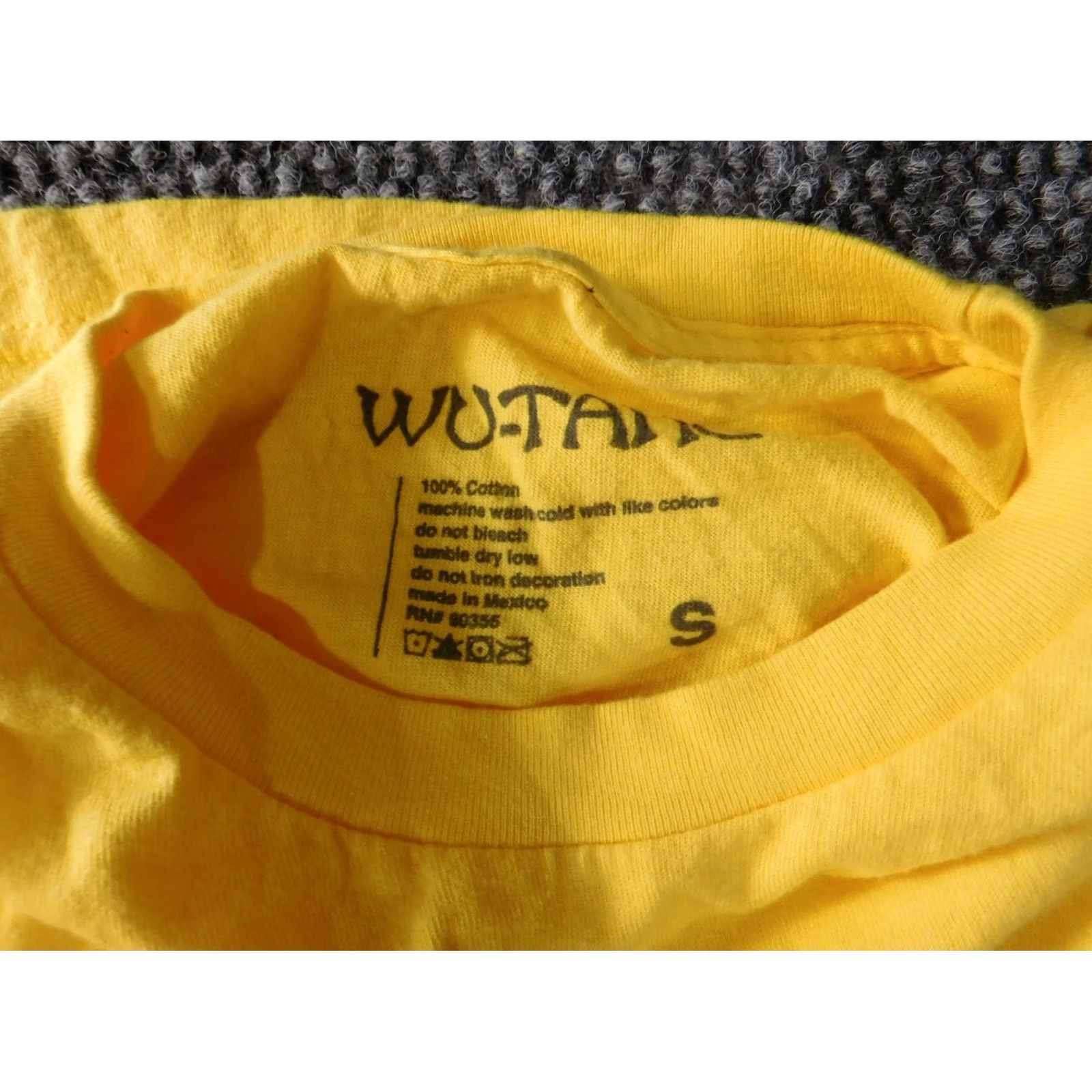 Logo 7 Wu-Tang Shirt Mens Small Logo Graphic Tee 90s 2000s Yellow Cotton Crew Neck Short Sleeve Classic Logo Mens Size US S / EU 44-46 / 1 - 5 Thumbnail