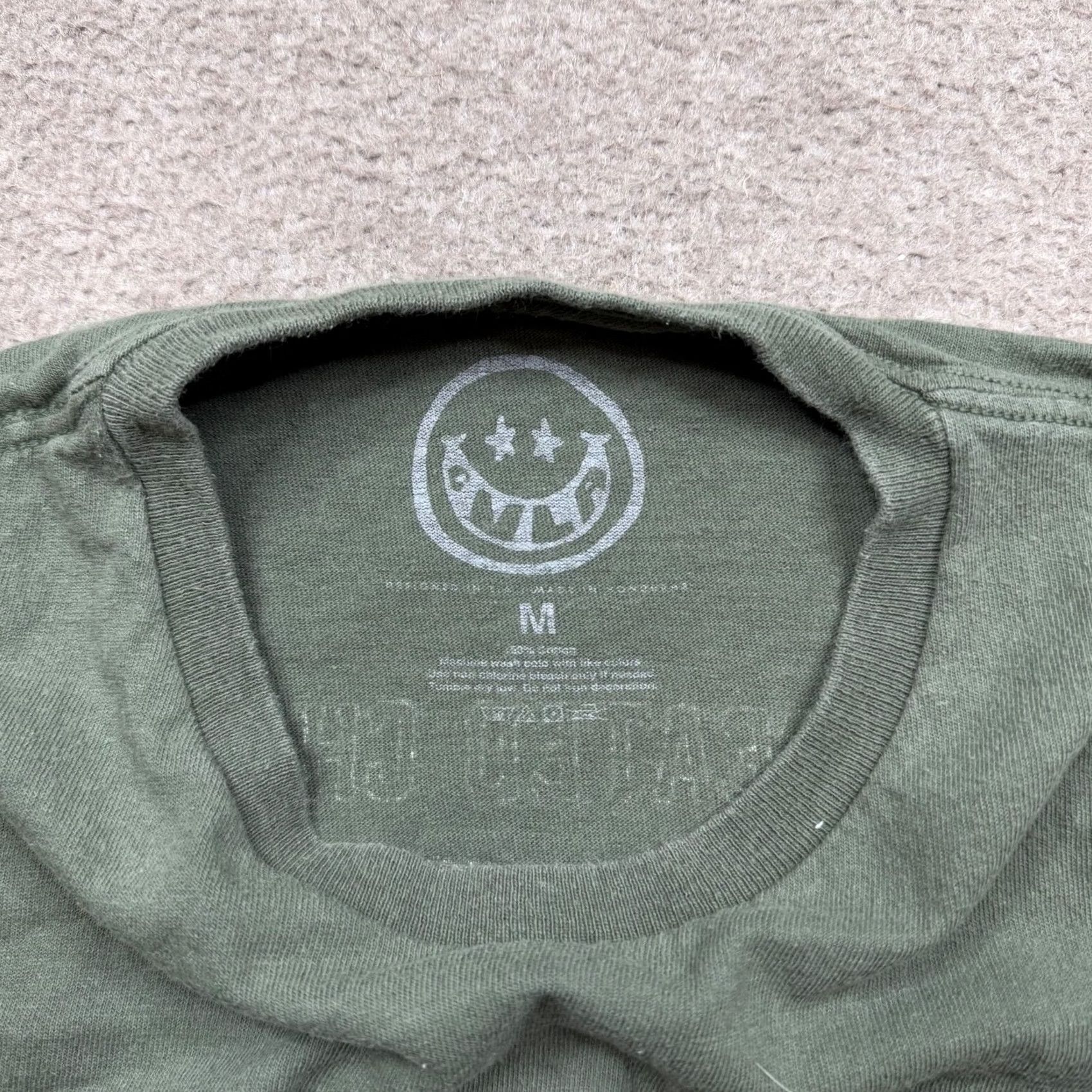 Vintage CVLA Mens Shirt Green M Short Sleeve CVLA Shirt Adult Medium Green Solid Double-Sided Logo 90s? Size US M / EU 48-50 / 2 - 3 Thumbnail