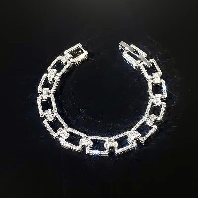 Jewelry Sparkling Cuban Chain Bracelet Size ONE SIZE - 1 Thumbnail