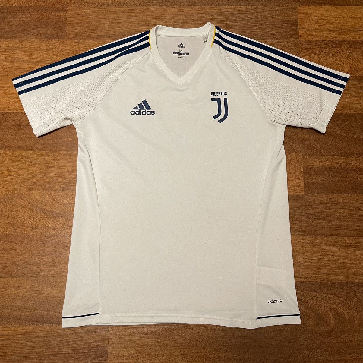 JUVENTUS ADIDAS ADIZERO 2017/2018 FOOTBALL TRAINING JERSEY