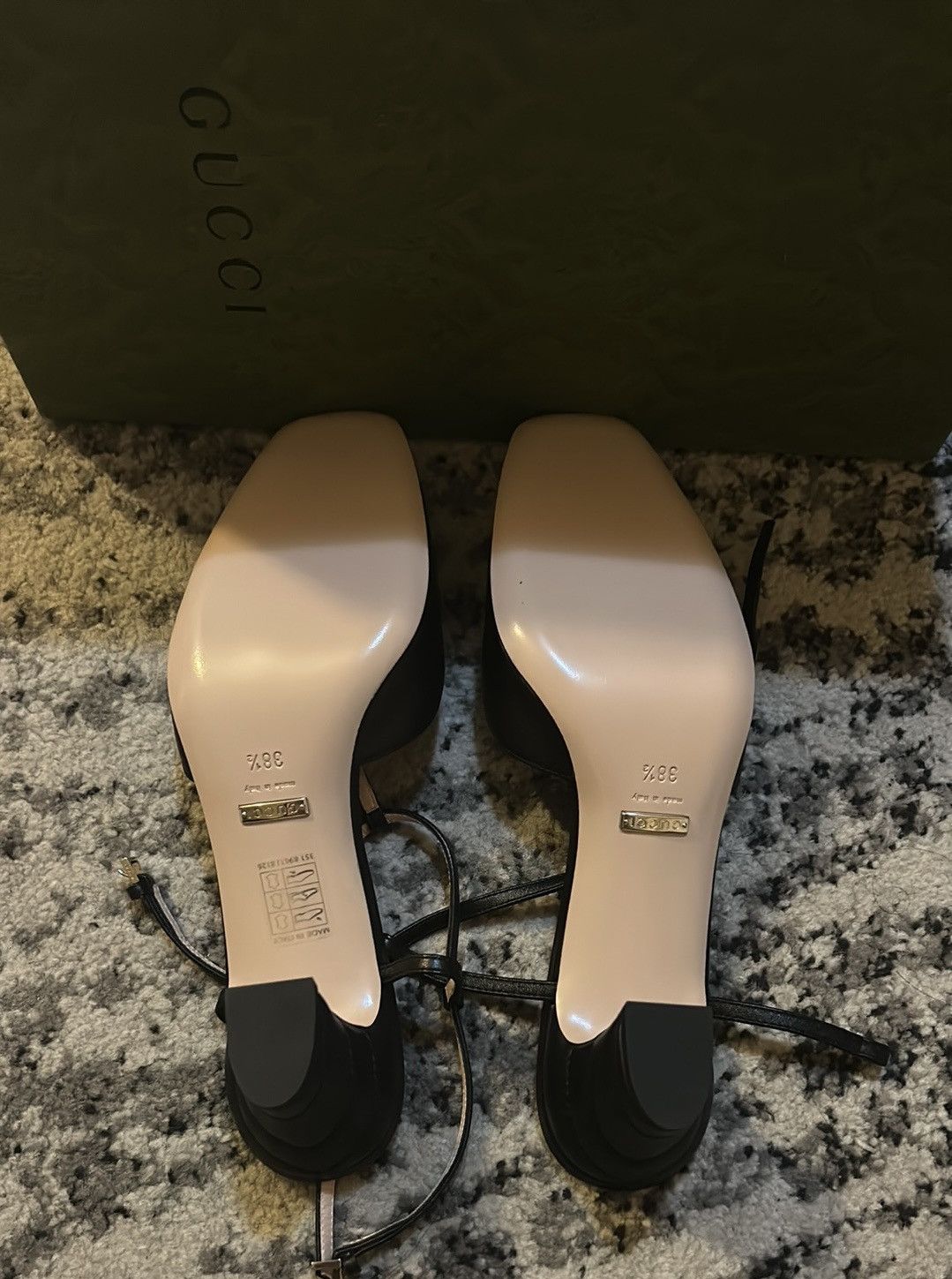 Gucci Gucci Double G T-Bar Leather Pumps size 38.5 Size US 8.5 / IT 38.5 - 5 Thumbnail
