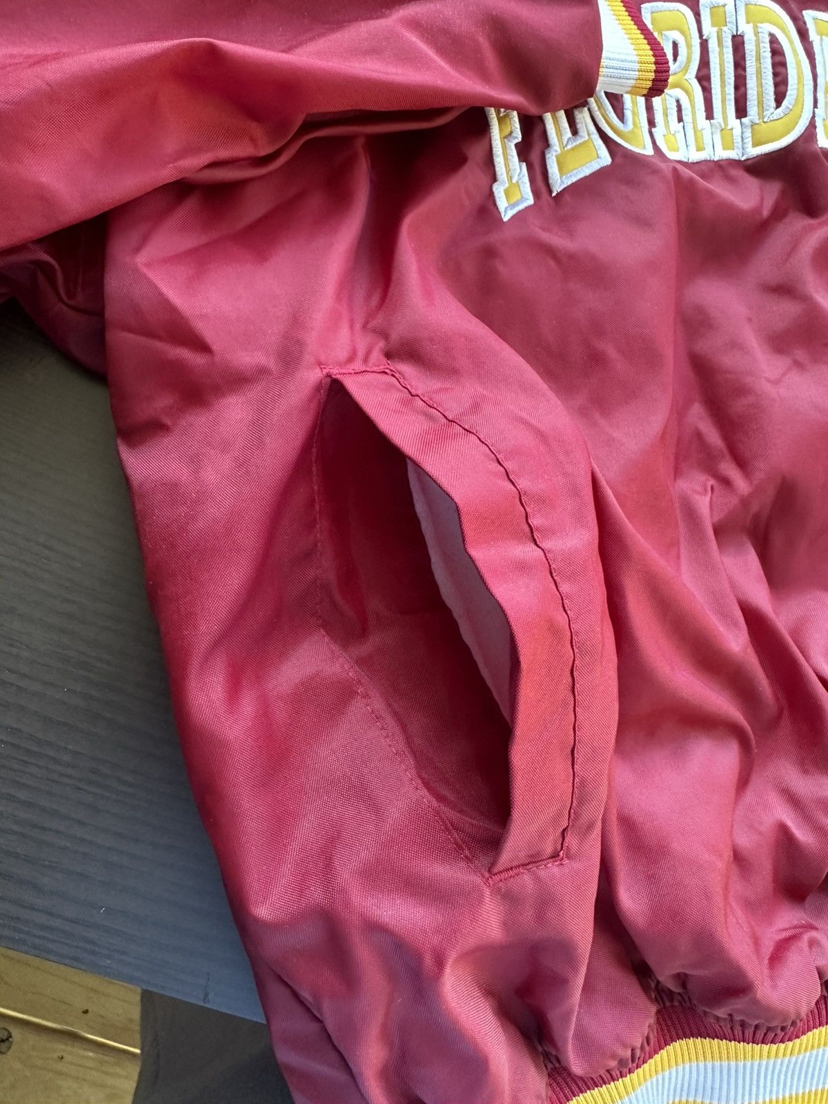 NCAA Florida State FSU Vintage Varsity Pullover Starter Jacket XL Size US XL / EU 56 / 4 - 4 Thumbnail