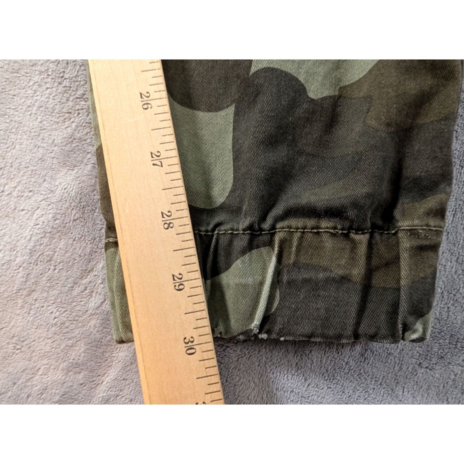 Vintage American Rag Camouflage Pants Green Men's Medium Tapered Drawstring Pull On Jeans Jogger Casual Everyday Pant Size US 30 / EU 46 - 7 Thumbnail