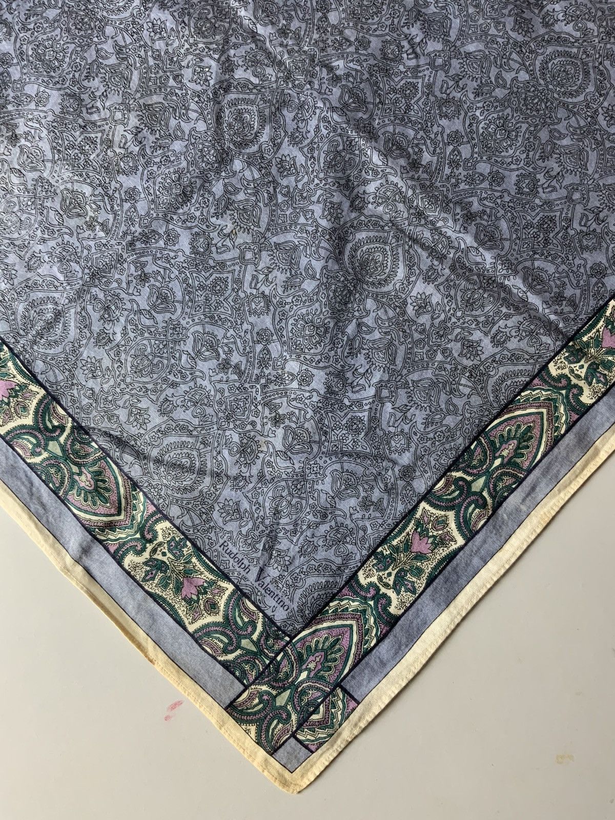 Vintage Rudolph Valentino Monogram Bandana handkerchief Size ONE SIZE - 7 Thumbnail