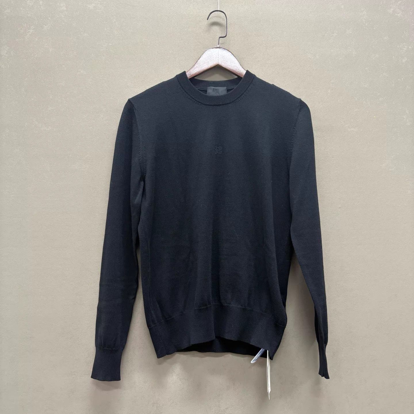 Givenchy GIVENCHY mini logo black knit sweater XS Size XS / US 0-2 / IT 36-38 - 1 Thumbnail