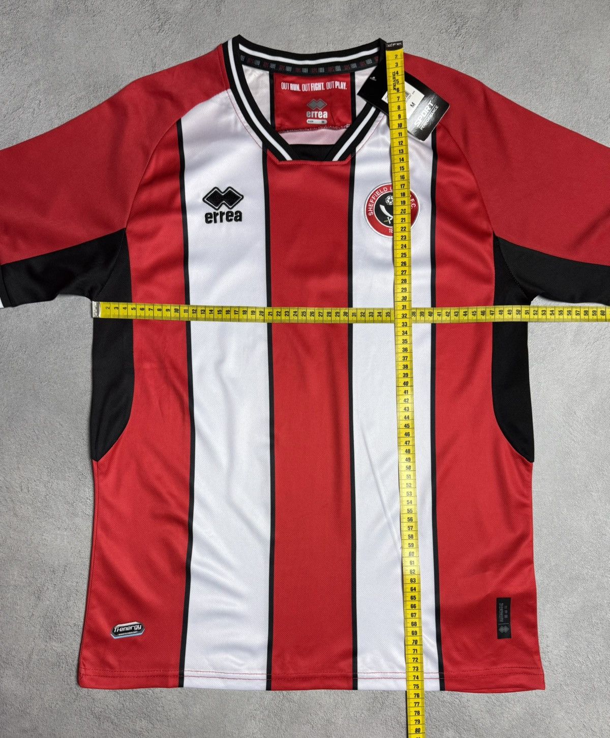 Errea Sheffield United 2023 2024 Home Shirt Soccer Jersey Errea Size US M / EU 48-50 / 2 - 14 Thumbnail