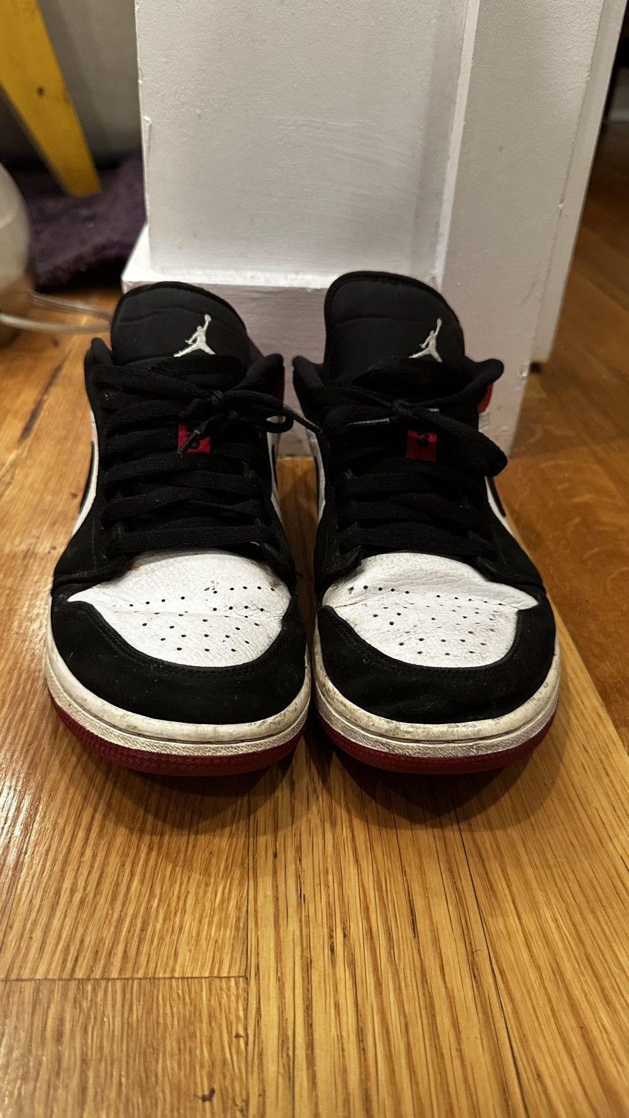 Jordan Brand Jordan 1 Low Top Breds Size US 9.5 / EU 42-43 - 3 Thumbnail
