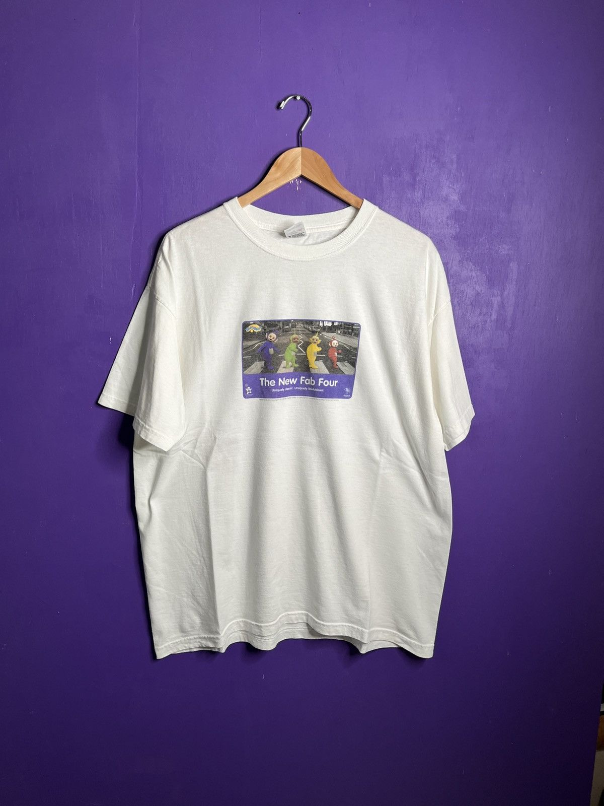 Vintage Vintage 2001 Teletubbies the Fab Four t-shirt Size US XL / EU 56 / 4 - 1 Thumbnail