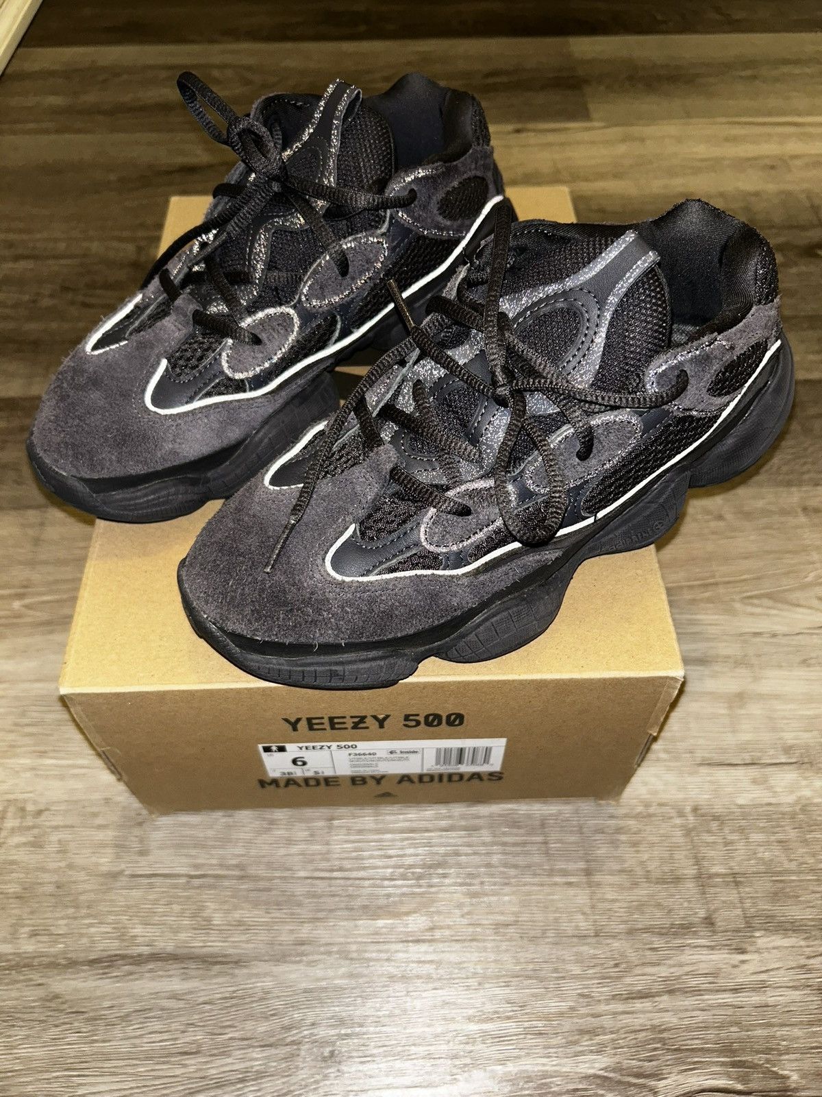 Yeezy Yeezy 500 Size US 6 / EU 39 - 1 Thumbnail