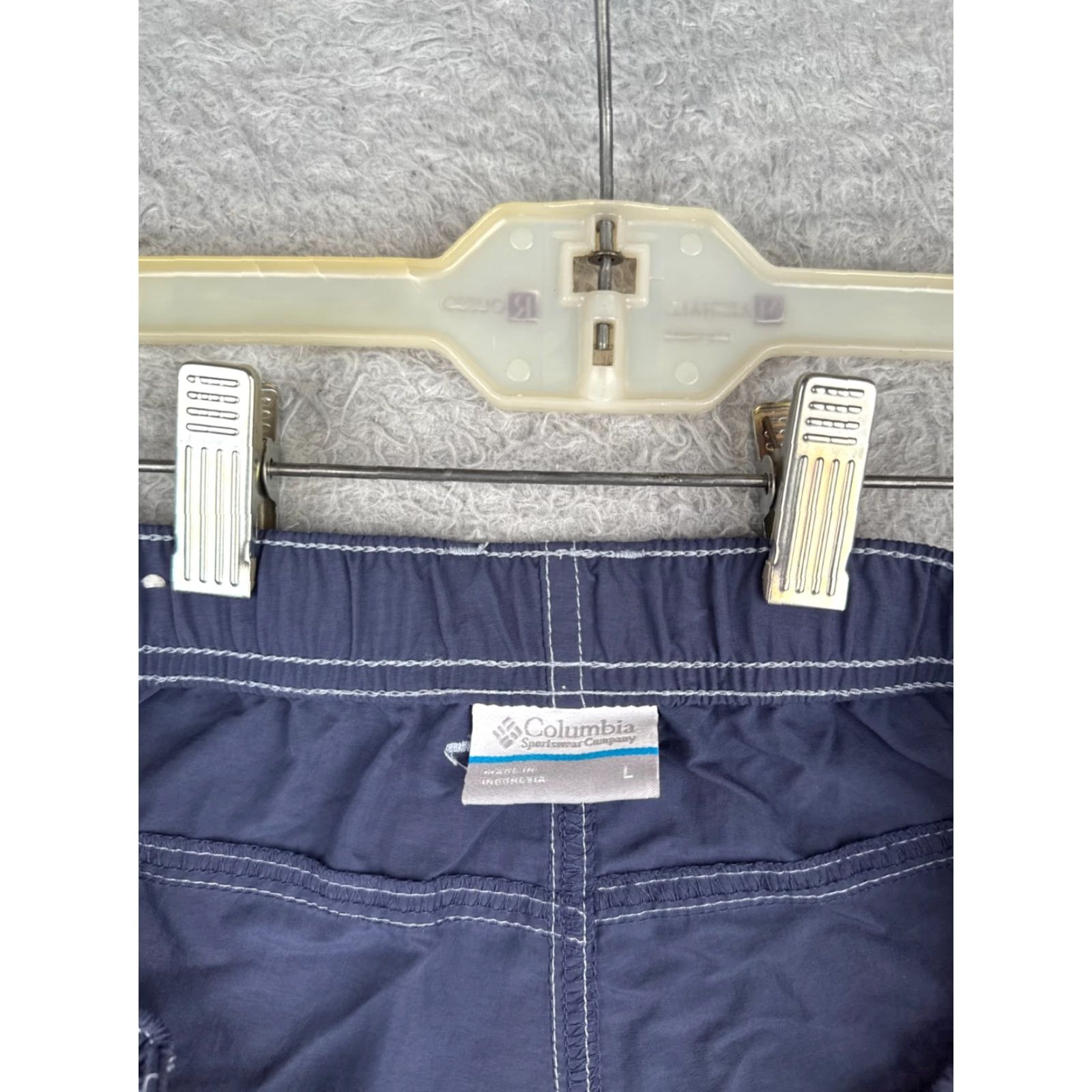Vintage VINTAGE Columbia Women's Cargo Shorts Large Blue Sandy River Nylon Elastic Waist 34x6, Activewear Casual Travel Workout Size 36" / US 14 / IT 50 - 7 Thumbnail