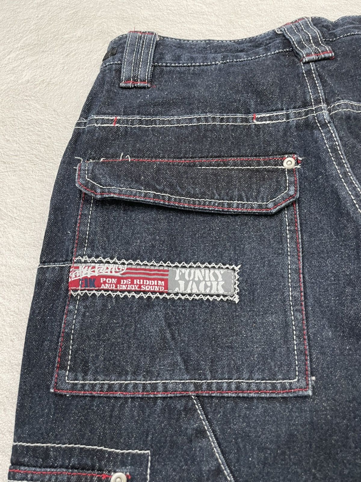 Japanese Brand 00s Funky Raw Denim Japanese Street Embroudered Cargo Jeans Size US 28 / EU 44 - 9 Thumbnail