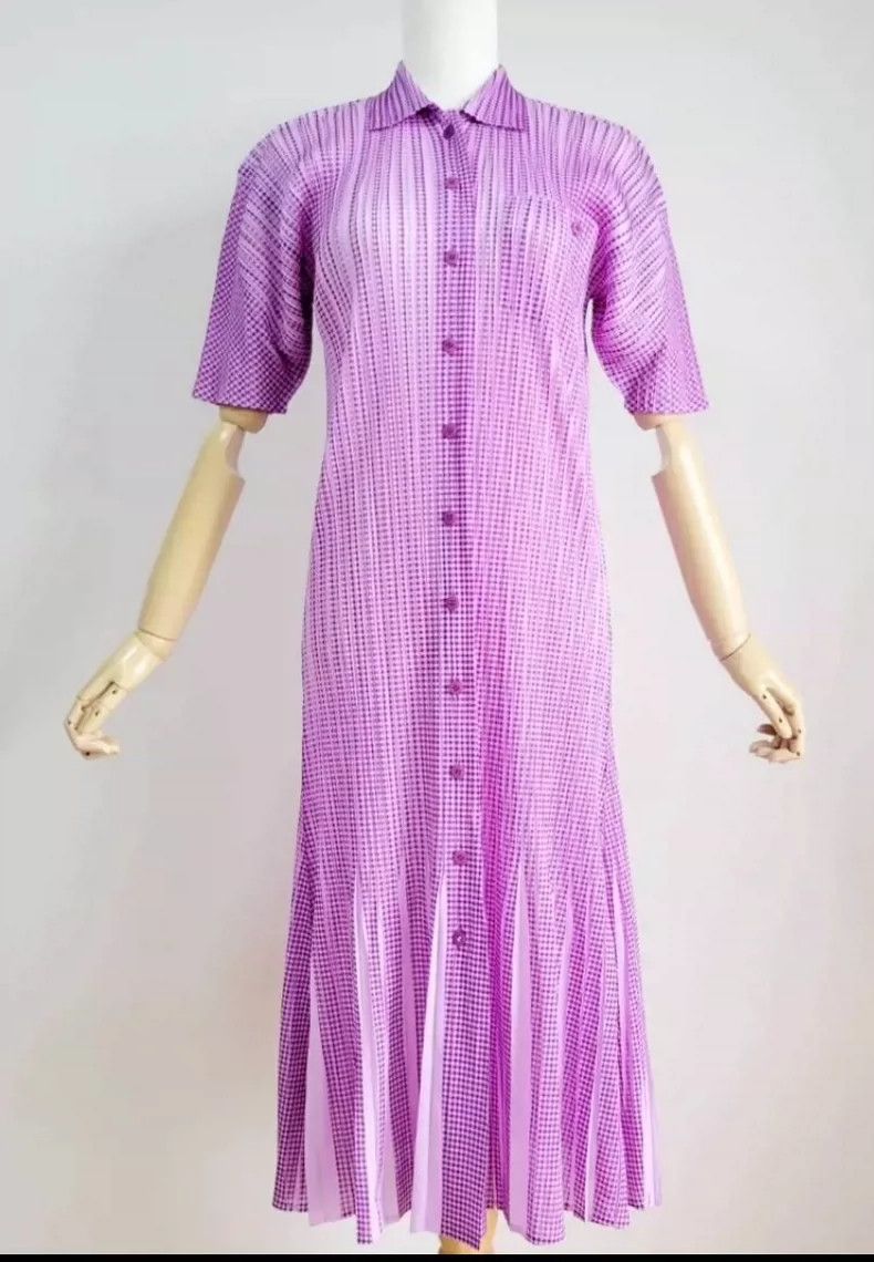 Issey Miyake Issey Miyake Rose red dress Size L / US 10 / IT 46 - 1 Thumbnail