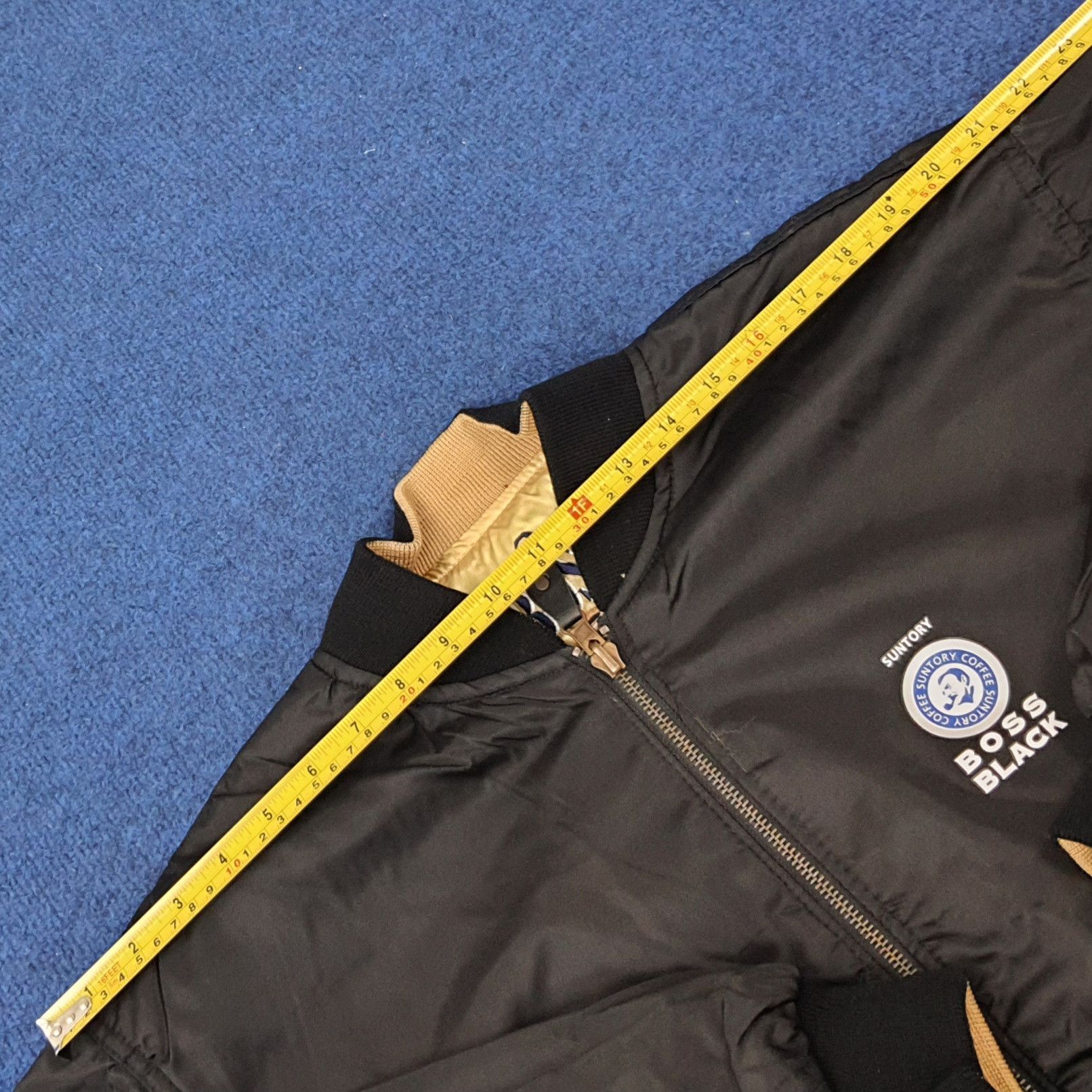 Vintage Vintage Boss Black Suntory Coffee Reversible Jacket C236N13 Size US L / EU 52-54 / 3 - 15 Thumbnail