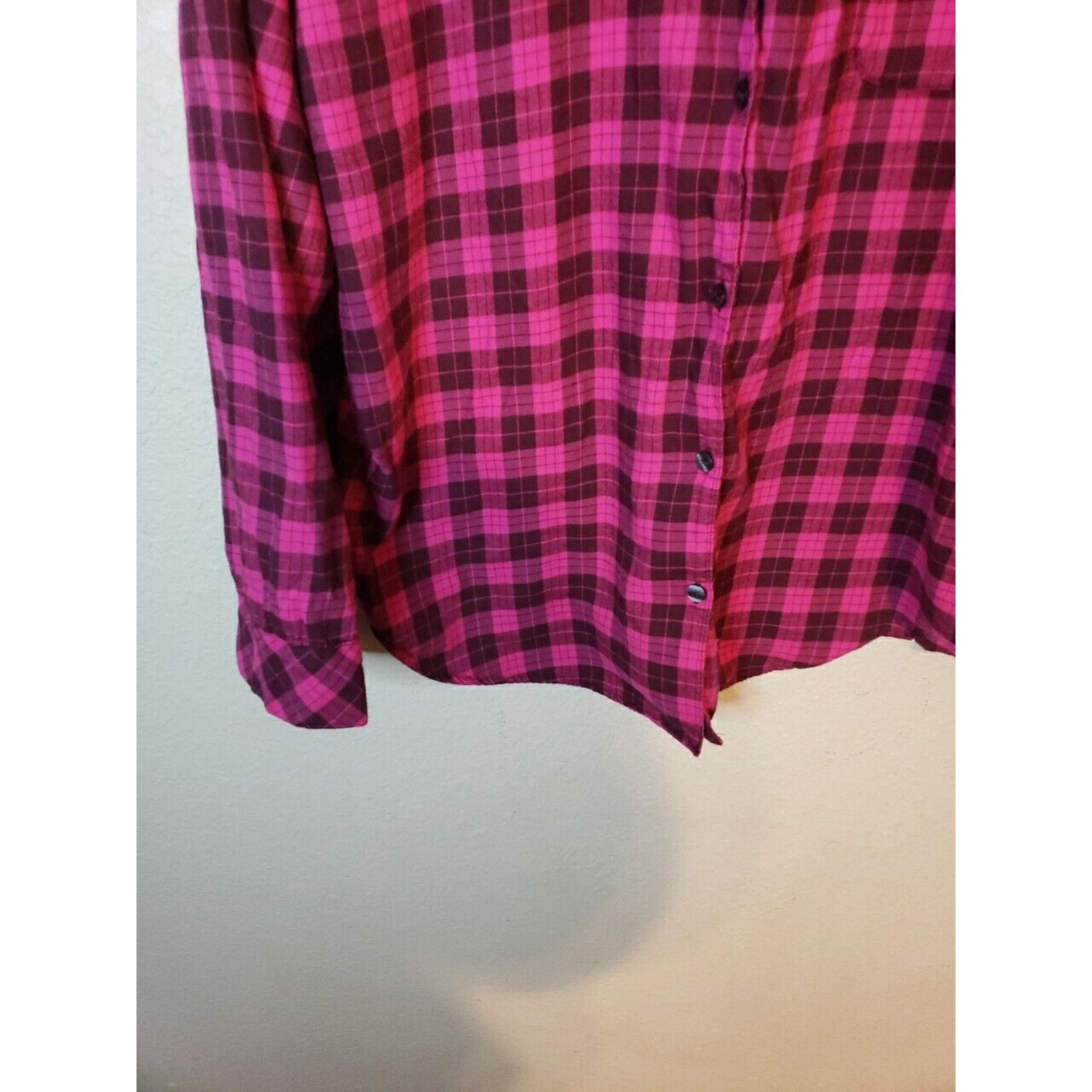 Victoria's Secret Victoria's Secret Pajama Top Womens Large Pink Plaid Size ONE SIZE - 5 Thumbnail