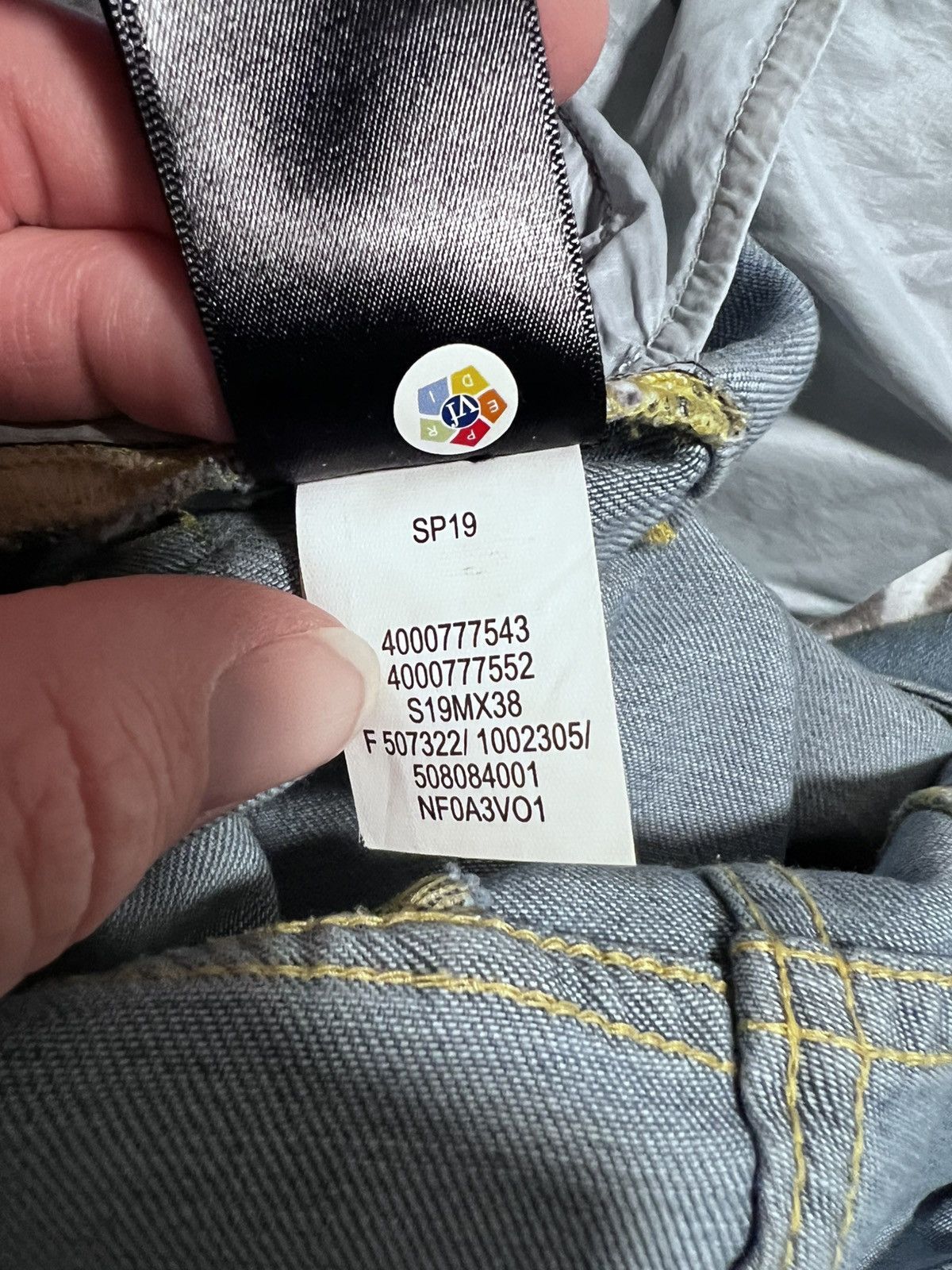 The North Face THE NORTH FACE DENIM Size US 32 / EU 48 - 15 Thumbnail