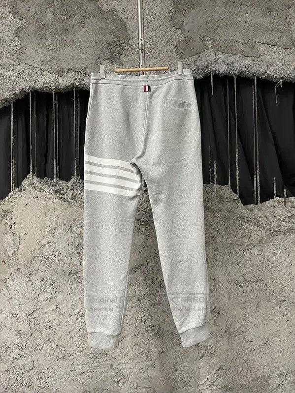 Thom Browne Thom Browne Men's Cotton Casual Pants in Gray . Size US 30 / EU 46 - 2 Thumbnail