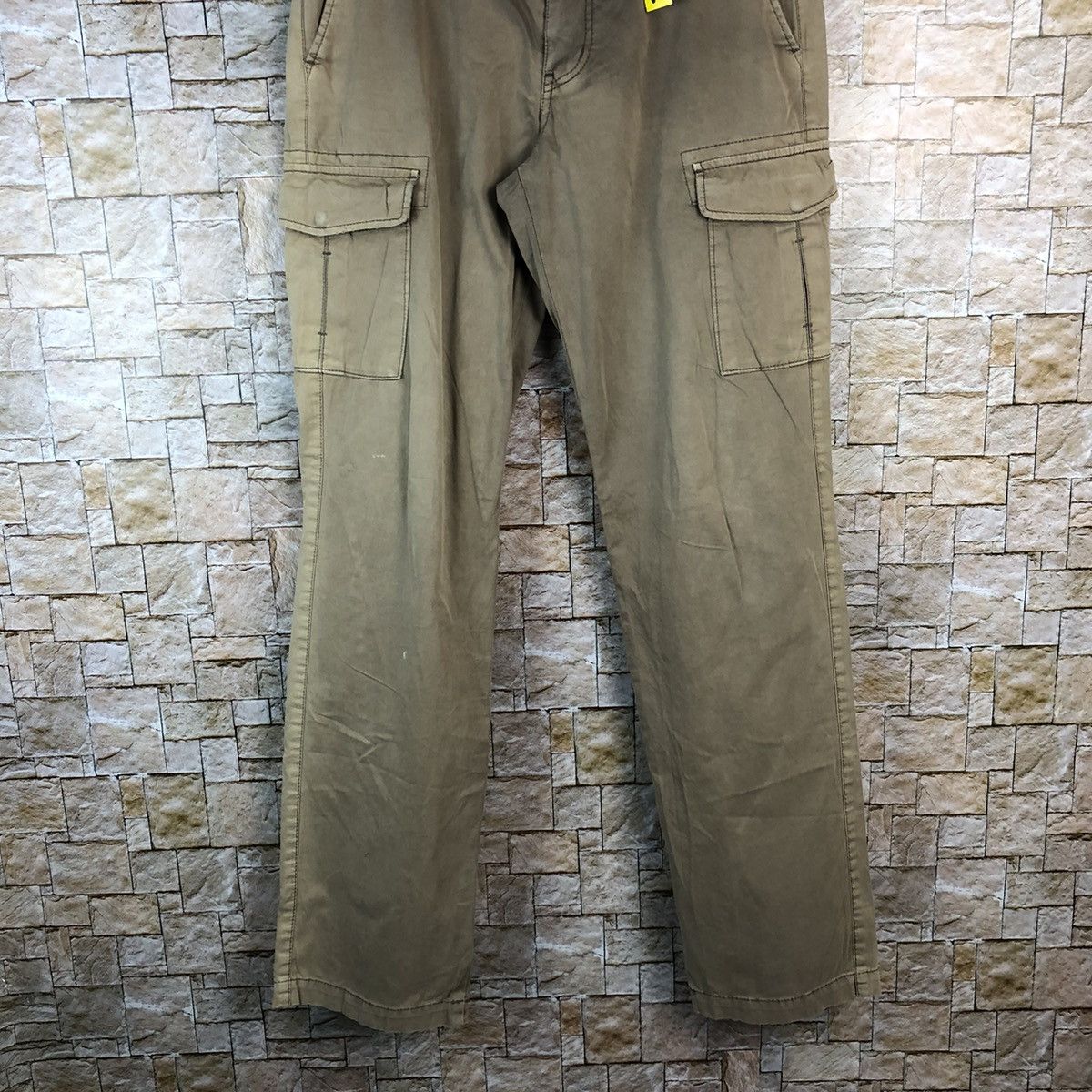 Japanese Brand Uniqlo Brown faded Cargo Multipocket Pants #A1176 Size US 30 / EU 46 - 3 Thumbnail