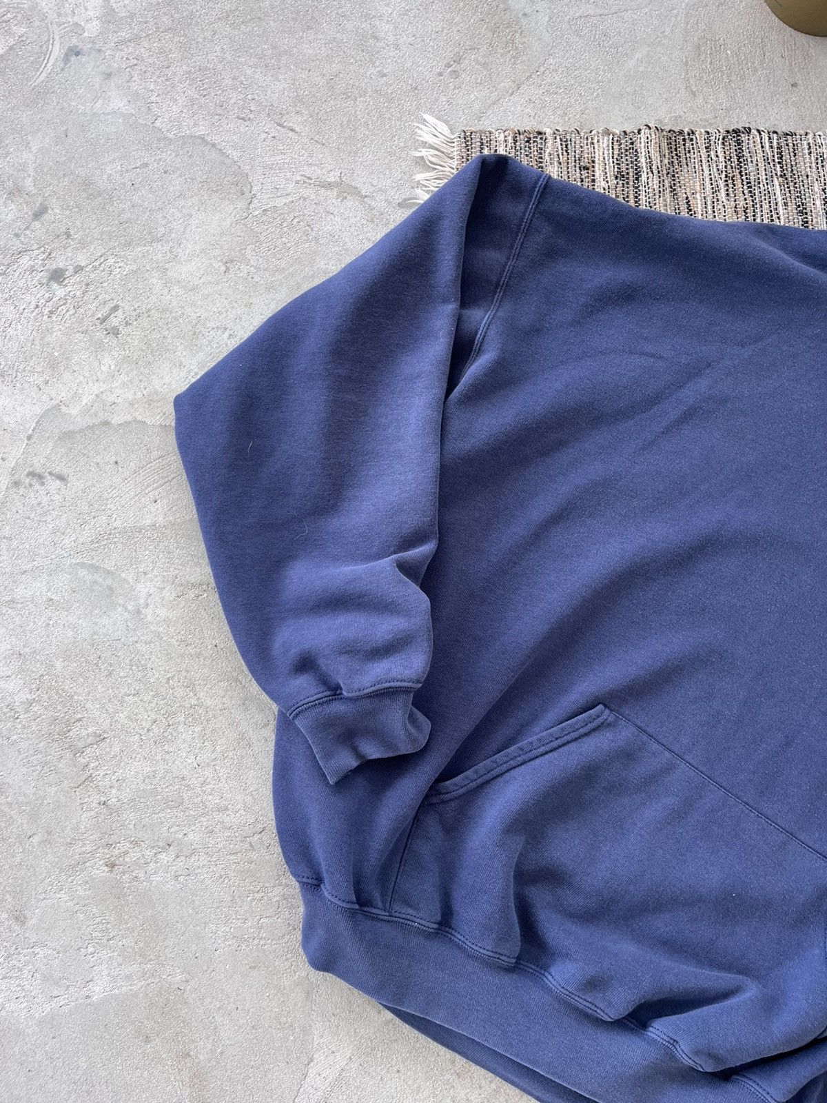 Fruit Of The Loom × Vintage Vintage Fruit of the Loom Faded Blue Hoodie oversized fit Size US XXL / EU 58 / 5 - 5 Thumbnail