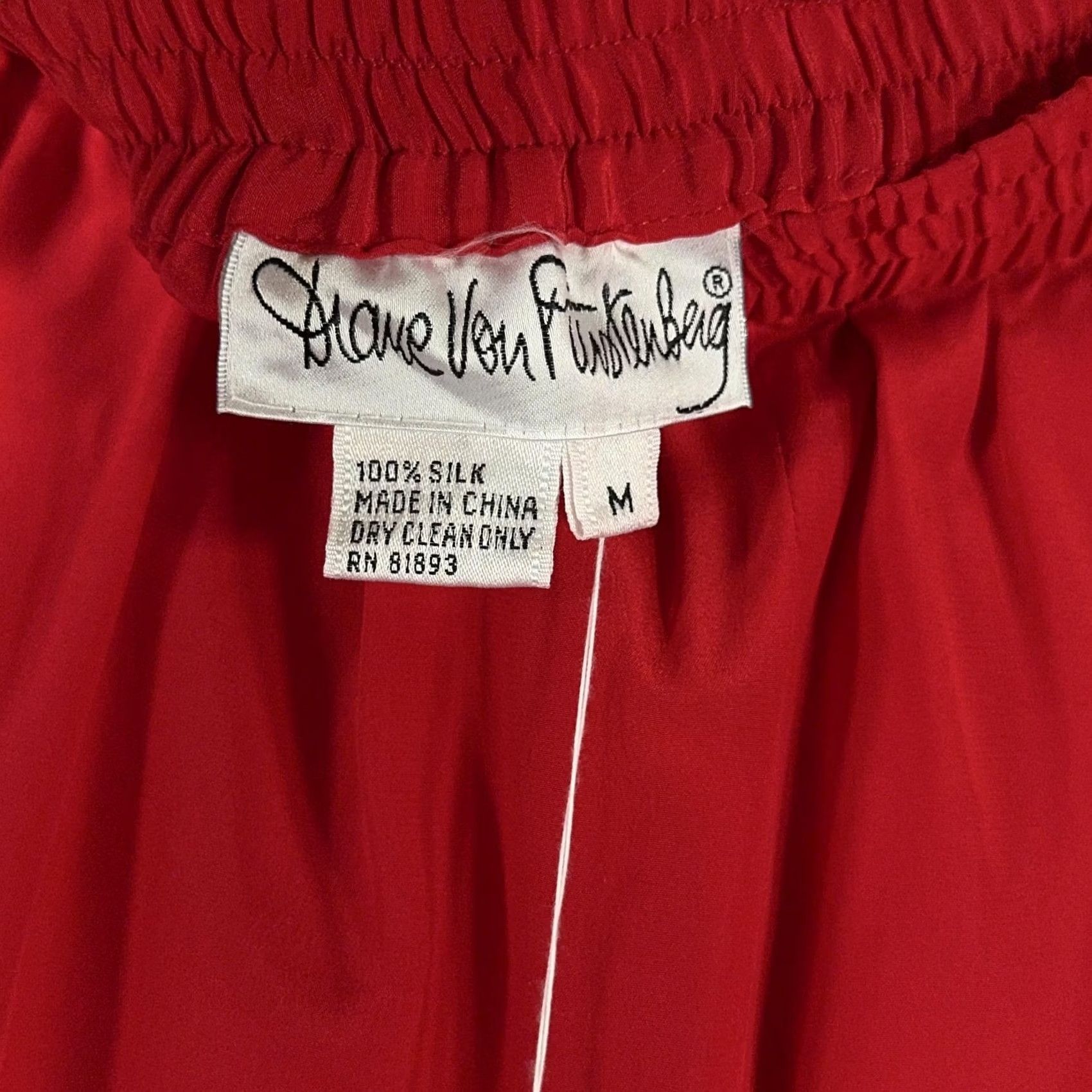 Diane von Furstenberg VINTAGE Diane von Furstenberg Silk Pants Womens Medium Red Silk Assets Elastic Waist NEW Pants Size 32" / US 10 / IT 46 - 3 Thumbnail