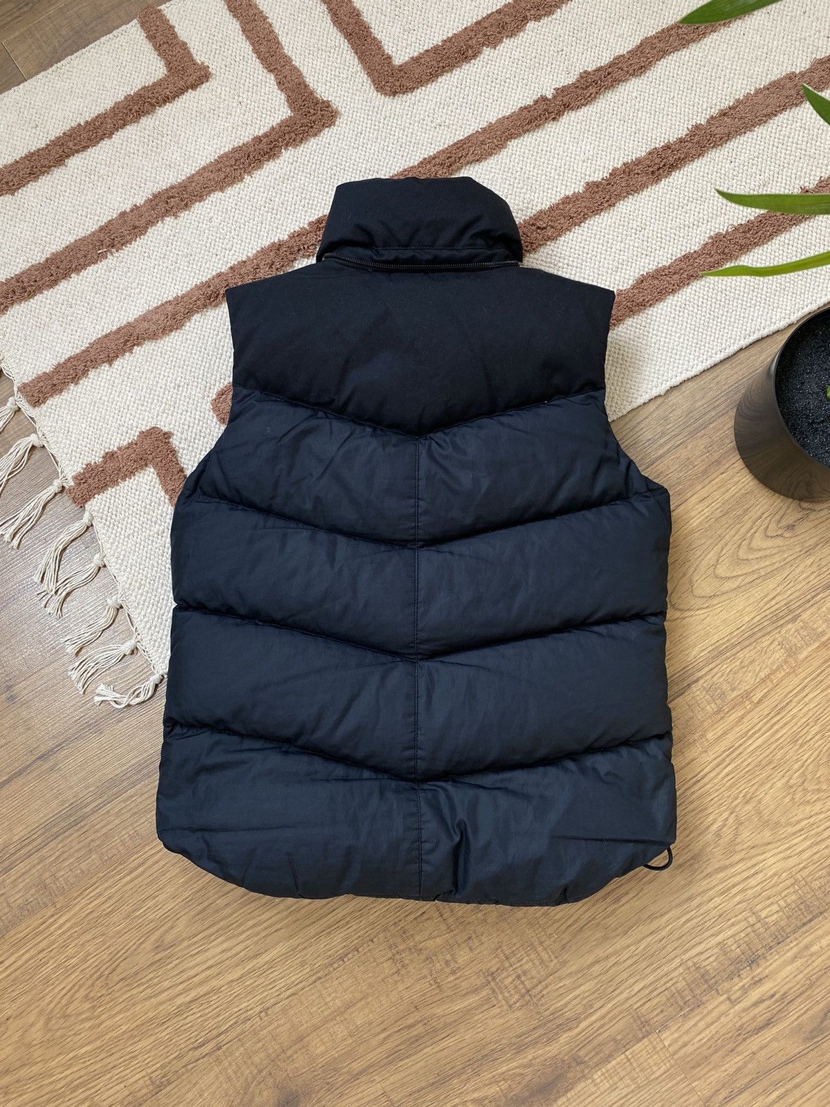 Nike 🫧WMNS PUFFER DOWN VEST NIKE🫧 Size XS / US 0-2 / IT 36-38 - 8 Thumbnail