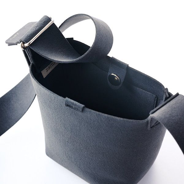 Japanese Brand MEEKO ZATTU Small Shoulder Classic Microfiber Suede Bag Size ONE SIZE - 4 Thumbnail