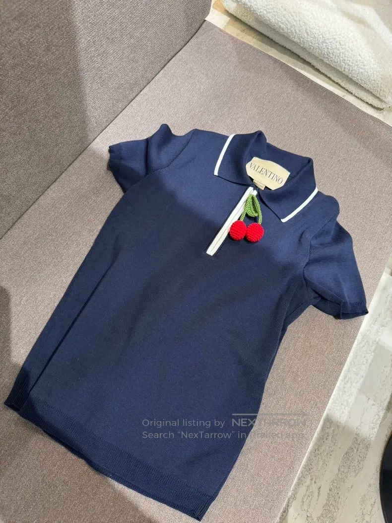 Valentino Valentino Little cherry knitted polo shirt Size S / US 4 / IT 40 - 1 Thumbnail