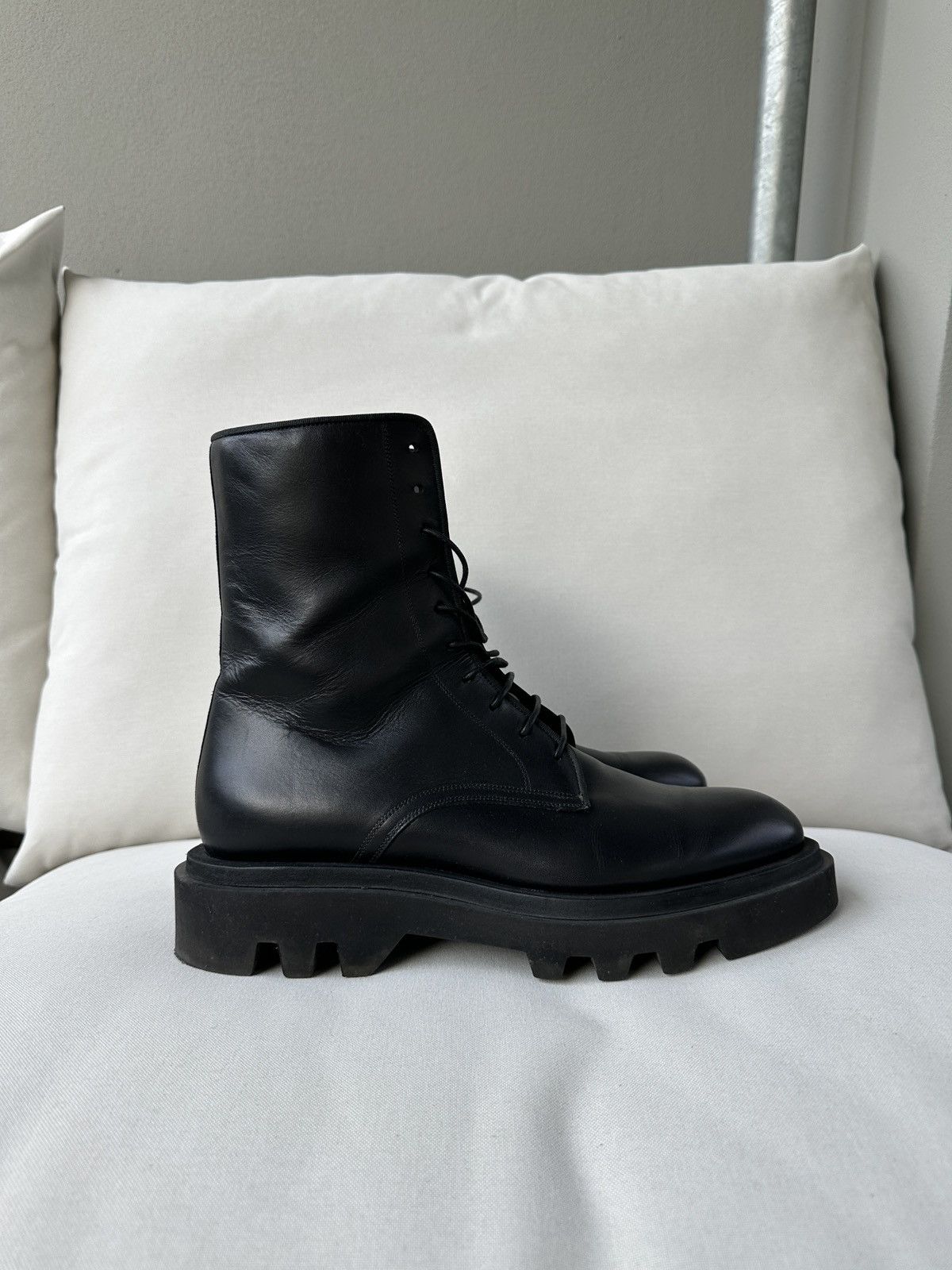 Givenchy Givenchy Lace-Up Army Combat Leather Boots 11/44 Size US 11 / EU 44 - 1 Thumbnail