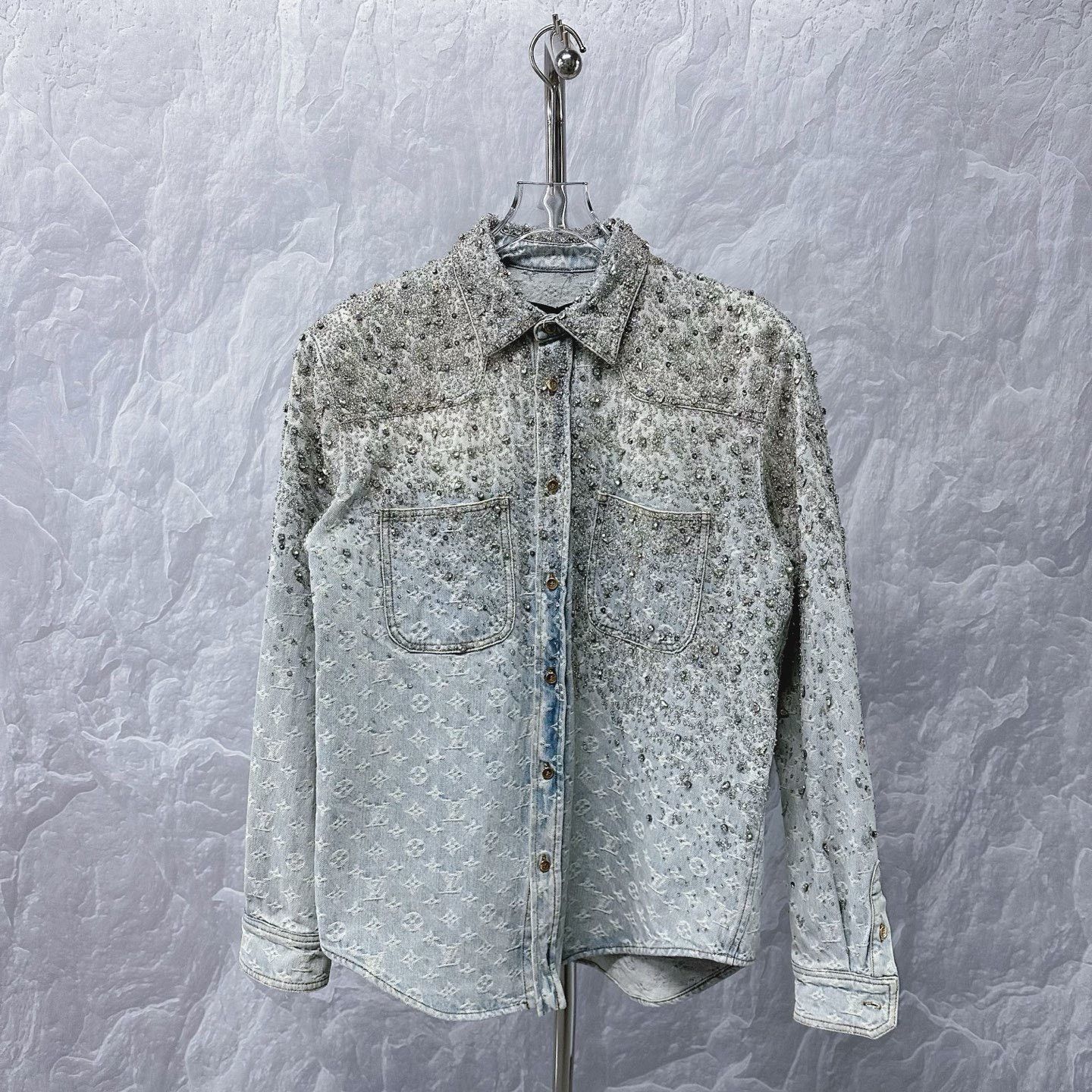 Louis Vuitton Louis Vuitton Rhinestone Beaded Denim Jacket Size M / US 6-8 / IT 42-44 - 1 Thumbnail