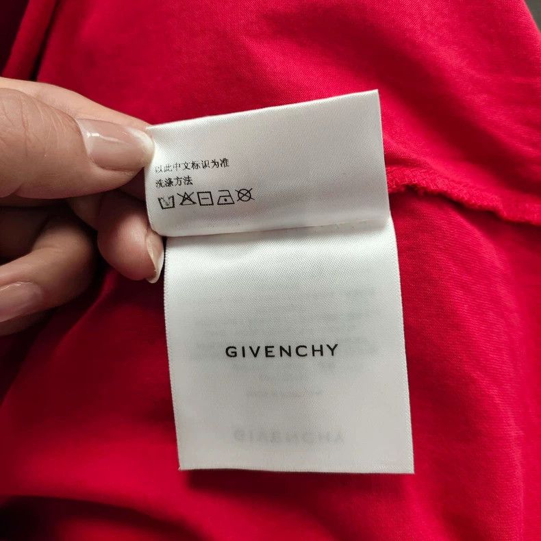 Givenchy Givenchy Disney Collaboration Cotton Short Sleeve Shirt, R Size US S / EU 44-46 / 1 - 6 Thumbnail