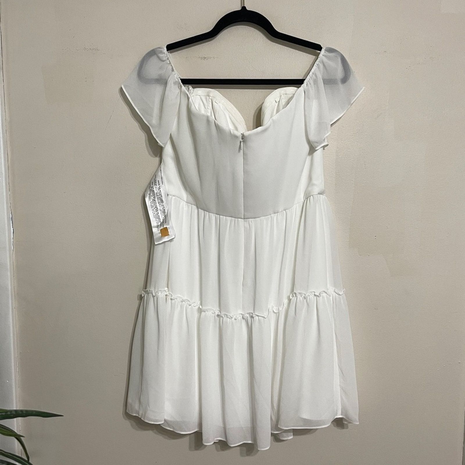 Dress the Population Dress the Population Off-the-Shoulder Dress White Size XL Size XL / US 12-14 / IT 48-50 - 5 Thumbnail