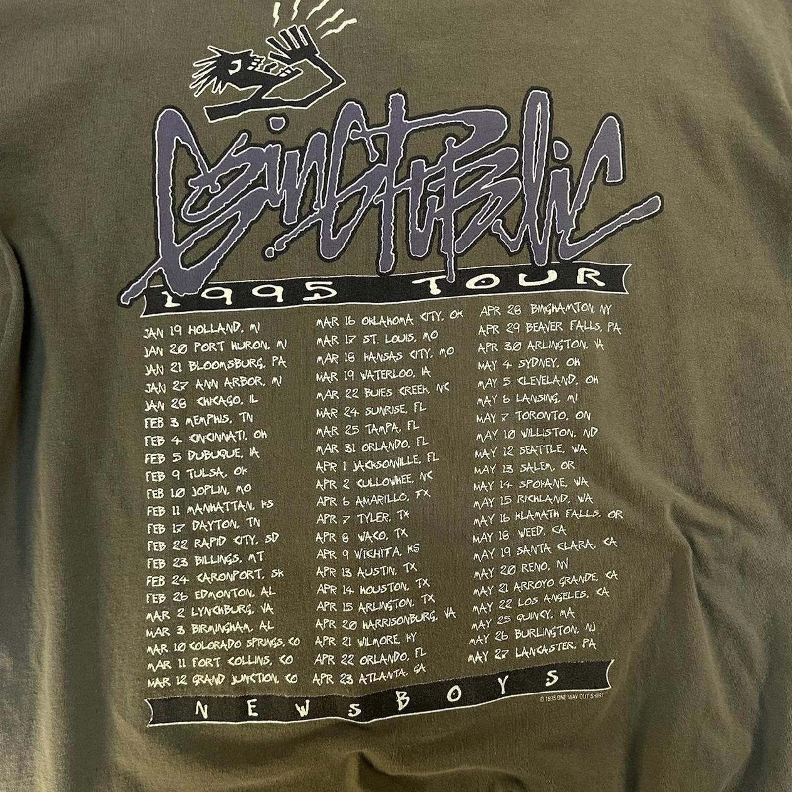 Fruit Of The Loom 1995 News Boyz Christian Rap Tour Tee Size US XL / EU 56 / 4 - 5 Thumbnail