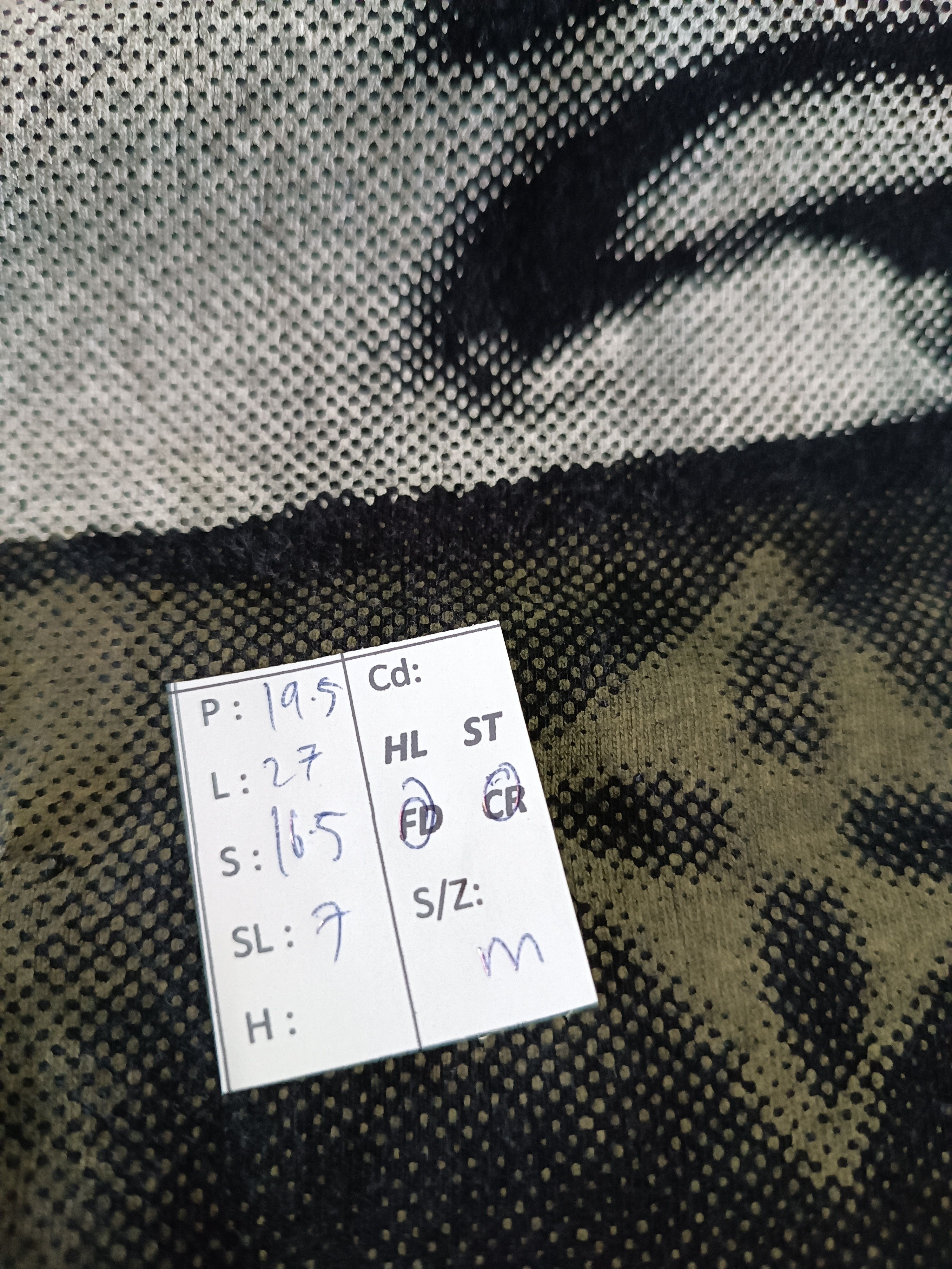 Vintage VINTAGE GIRL WITH LV KEFFIYEH PROTEST PEACE LOVE TEE Size US M / EU 48-50 / 2 - 15 Thumbnail