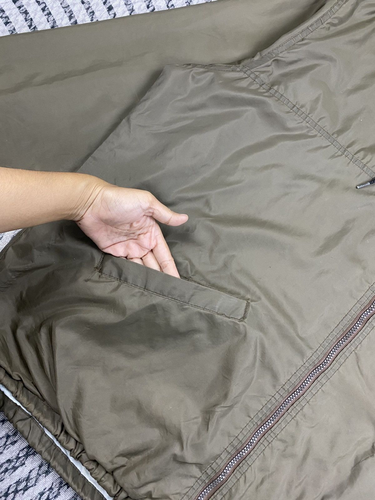 Dunbrooke Vintage Dunbrooke Olive Green Zip-Up Hooded Jacket Size US L / EU 52-54 / 3 - 7 Thumbnail