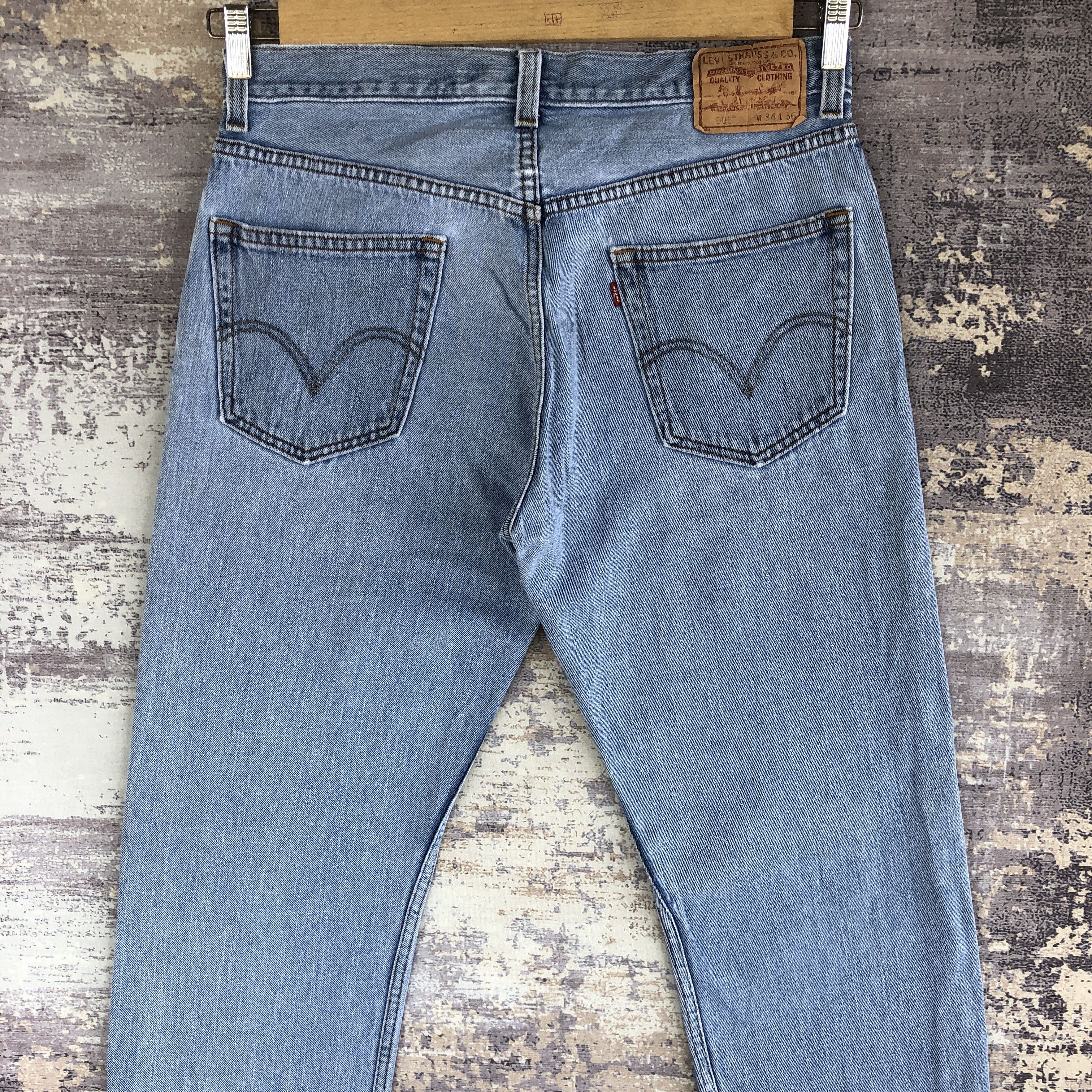 Levi's Vintage Levis 505 Faded Jeans Levi's Light Wash Denim Size US 34 / EU 50 - 4 Thumbnail