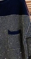 Liz Claiborne Vintage Liz Claiborne Wool Sweater Black Gold Grid Knit M Size M / US 6-8 / IT 42-44 - 3 Thumbnail