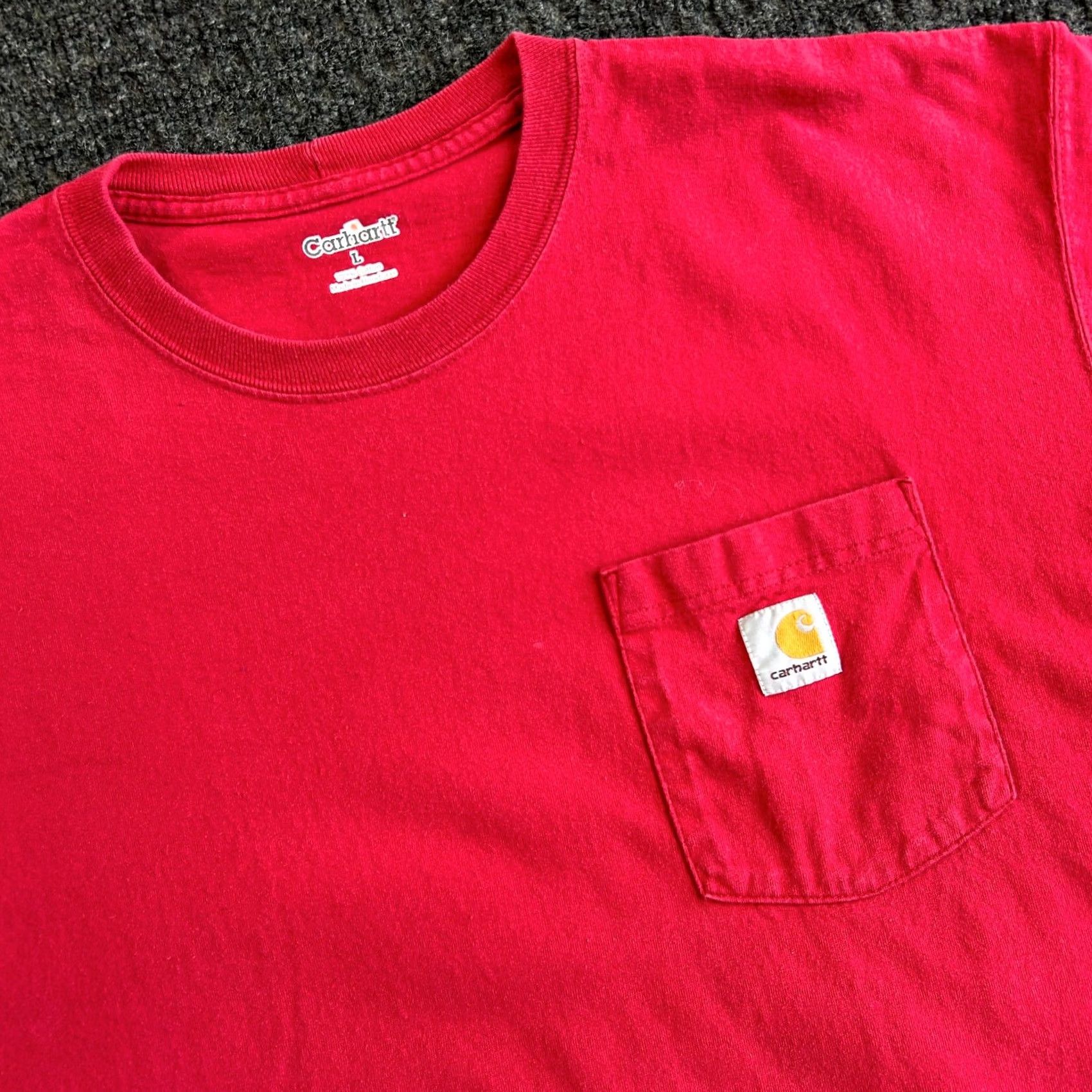 Carhartt VINTAGE Carhartt Mens T Shirt Pocket Red L Relaxed Boxy Fit Cotton Distressed Size US L / EU 52-54 / 3 - 2 Thumbnail