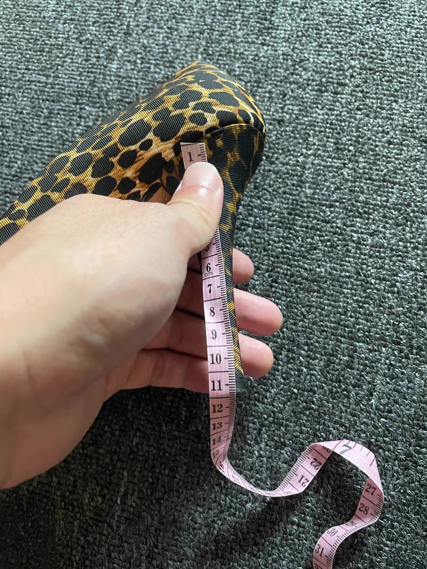 Dolce & Gabbana Dolce&Gabbana (D&G) Mainline Leopard Print High Heels Q4 Size US 8.5 / IT 38.5 - 8 Thumbnail