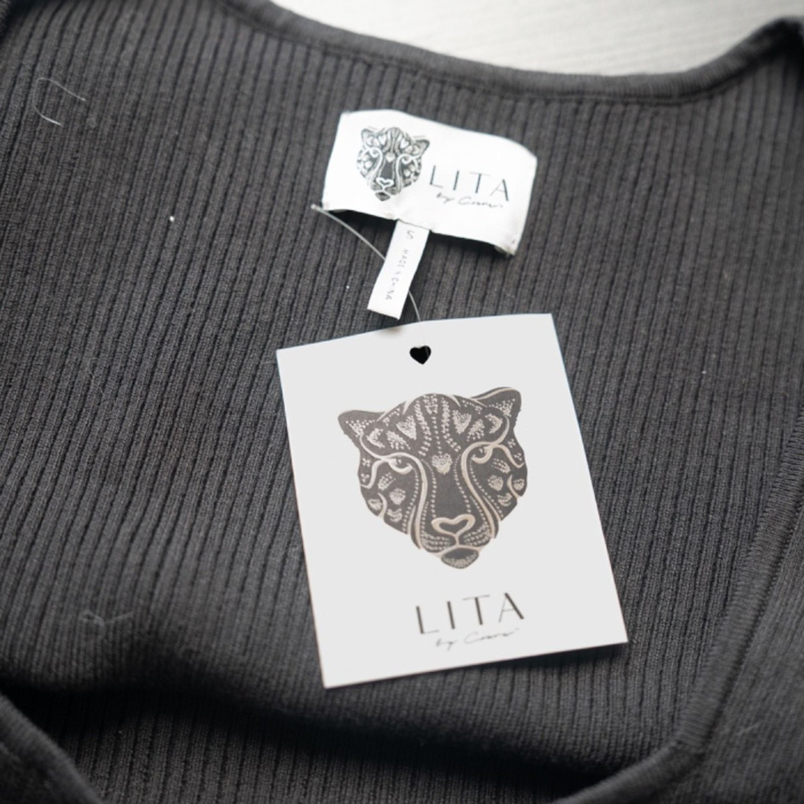 Designer Lita by Ciara. True Rib Crop Top. Size S / US 4 / IT 40 - 7 Thumbnail
