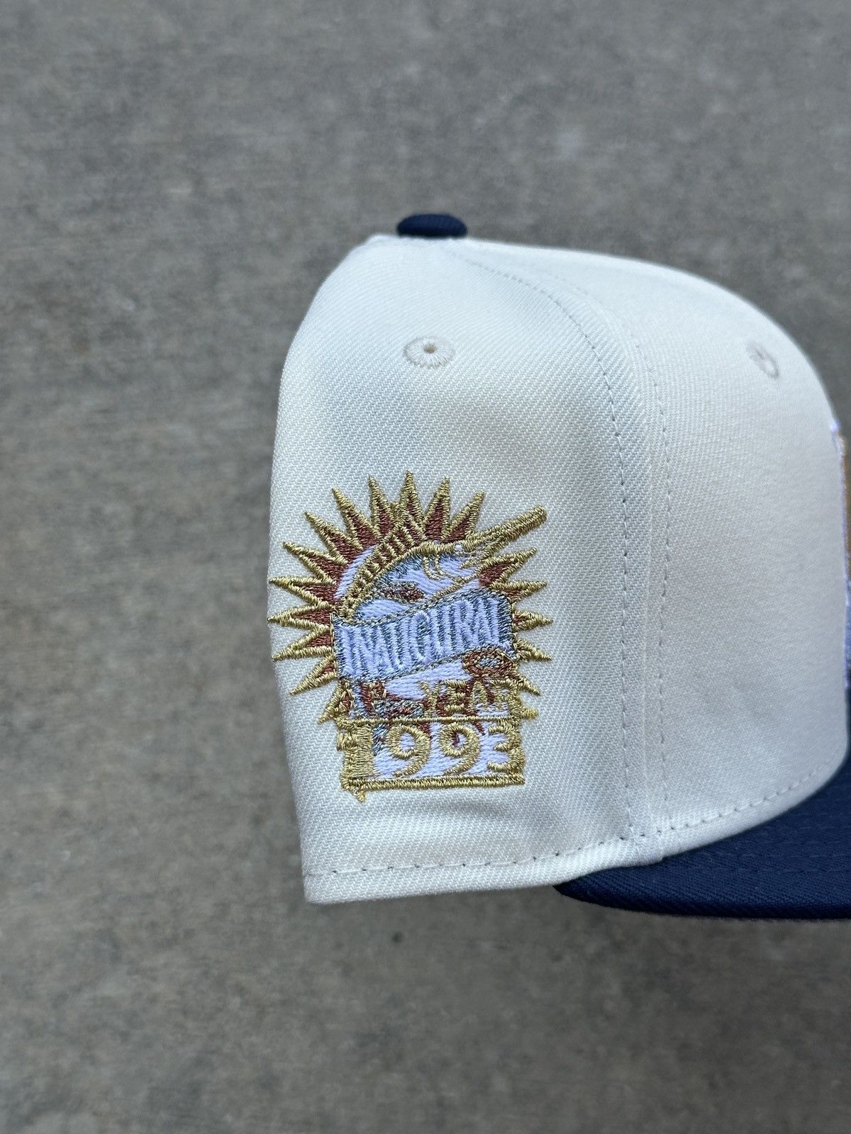 MLB × New Era Florida Marlins Chrome White Two Tone Fitted Hat 7 1/8 Size ONE SIZE - 2 Thumbnail