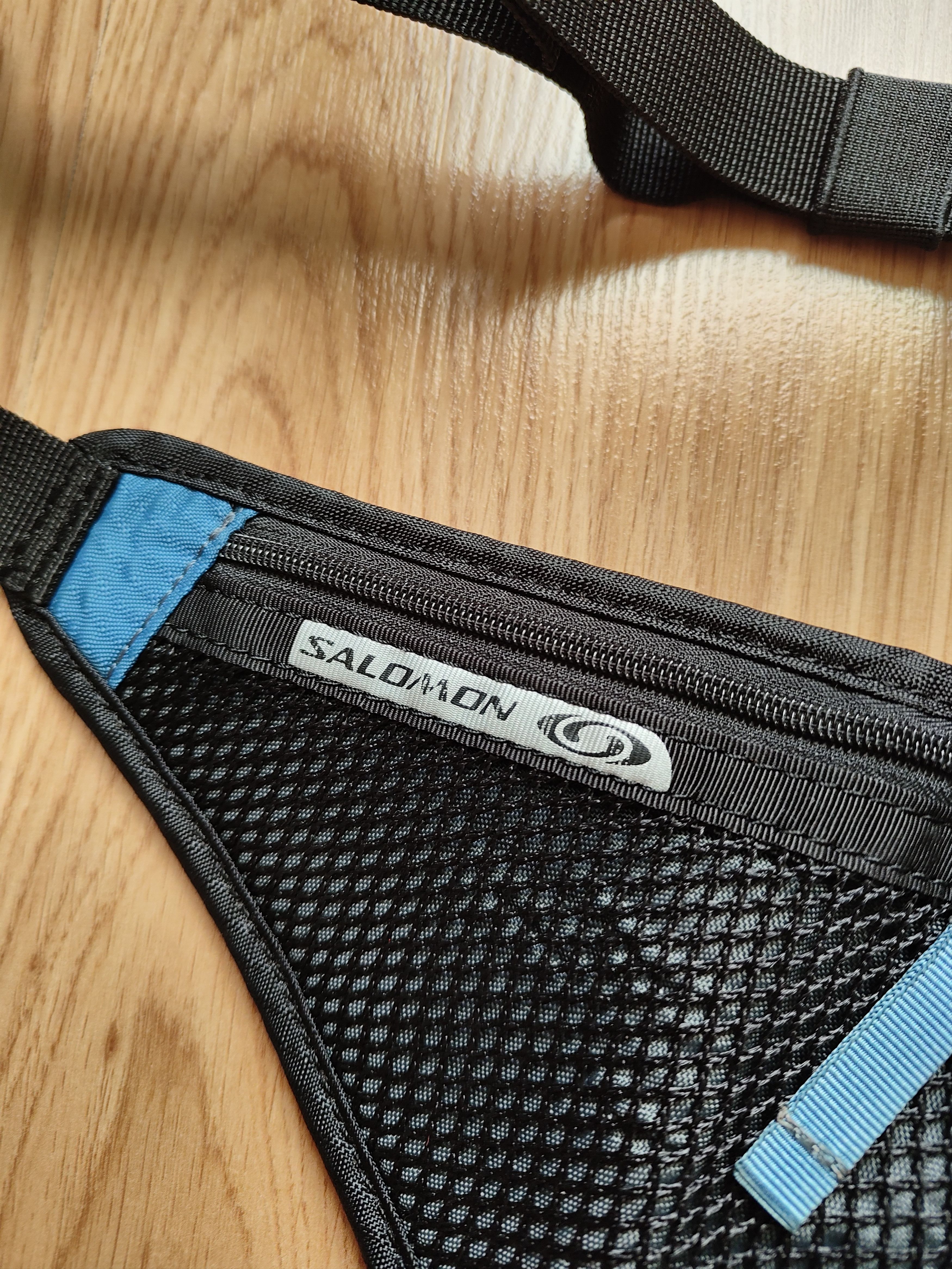 Salomon Vintage Salomon Gorpcore Waist Bag Hydration Fanny Pack Y2K Size ONE SIZE - 3 Thumbnail