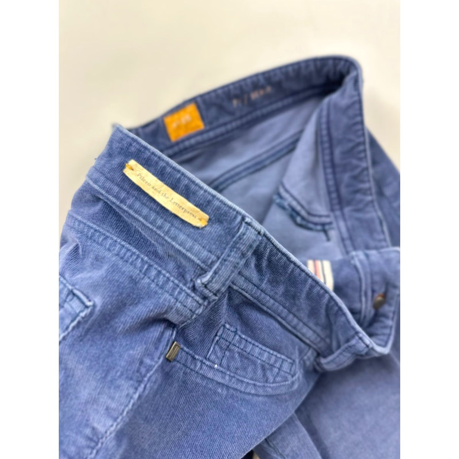 Anthropologie Pilcro and the Letterpress Pants Anthropologie 26 Blue Corduroy Serif Size 26" / US 2 / IT 38 - 6 Thumbnail