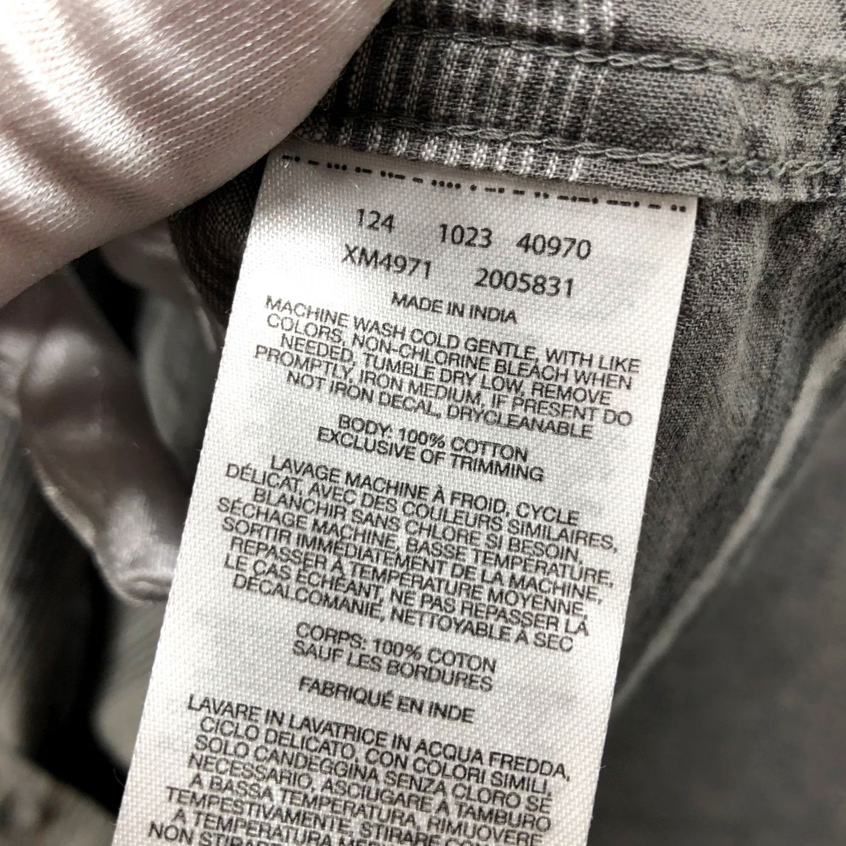 Vintage Columbia Shirt Mens XL Gray Striped Short Sleeve Button-Up Pocket Outdoor Casual Travel | All Seasons, Breathable, Pockets, Lightweight Size US XL / EU 56 / 4 - 4 Thumbnail