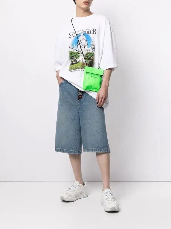 Balenciaga Balenciaga Mid-wash Denim Skater Shorts Size US 29 - 10 Thumbnail